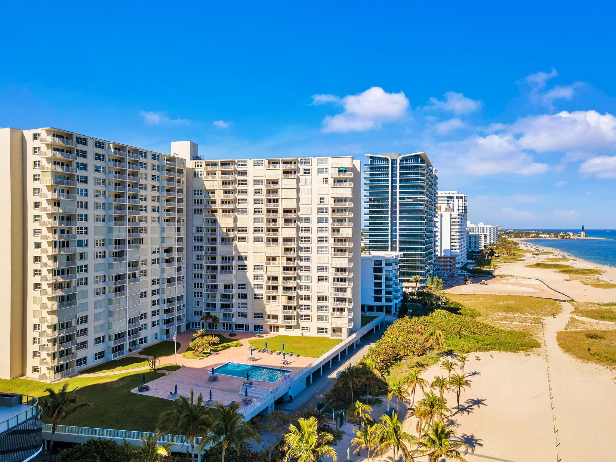 ADMIRALTY TOWERS CONDOMINIUM - Residential