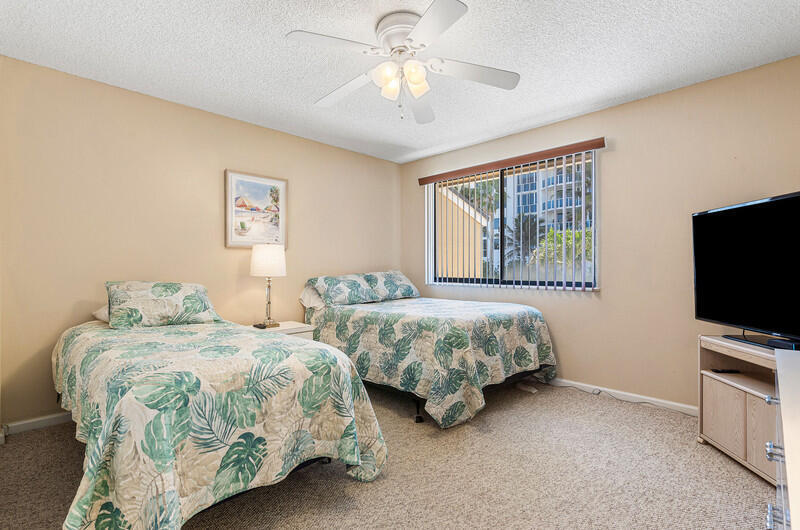 BEACH HAVEN TOWNHOMES CONDO - Residential Lease