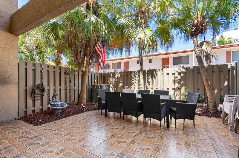 BEACH HAVEN TOWNHOMES CONDO - Residential Lease