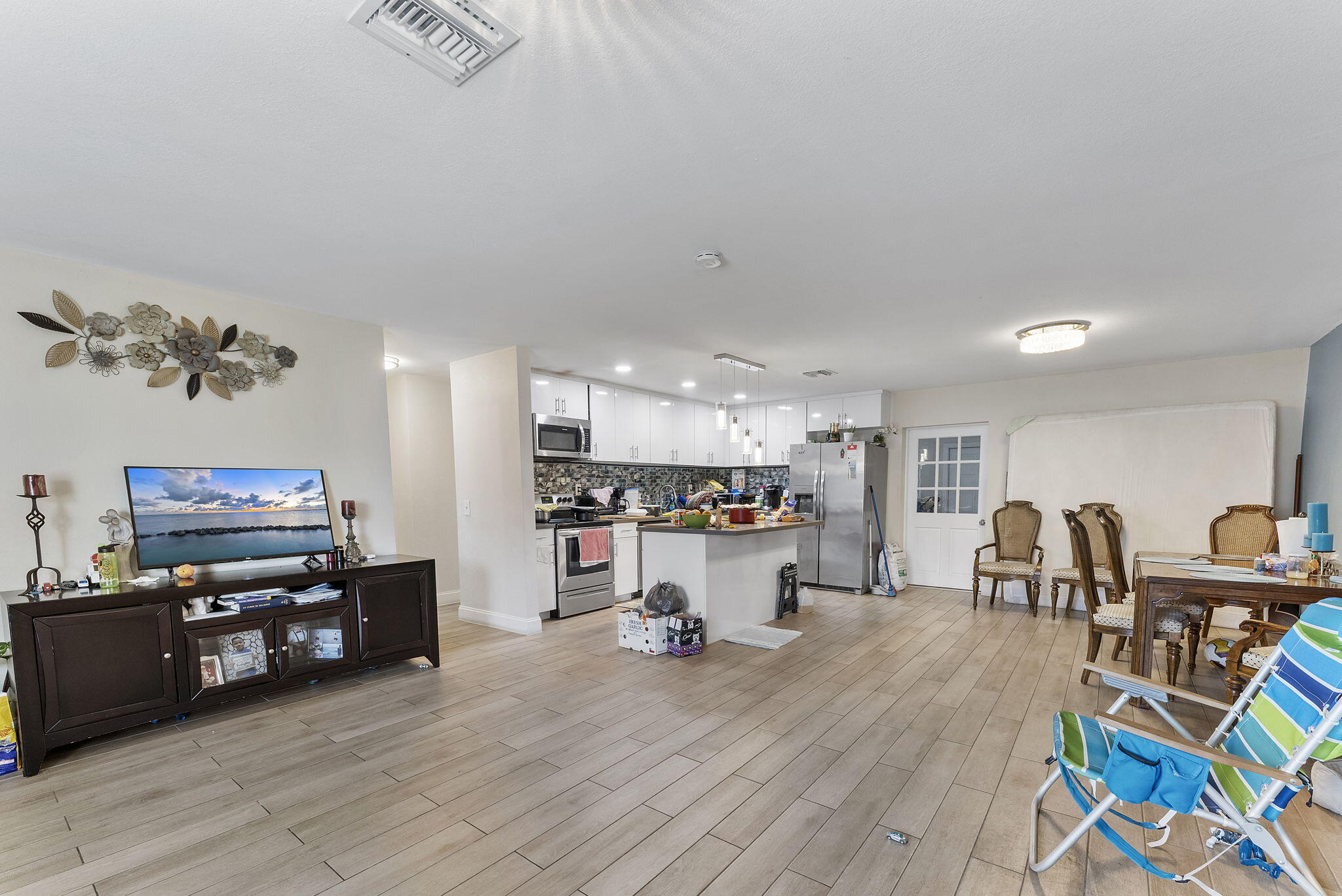 PINE AIR - Residential Income