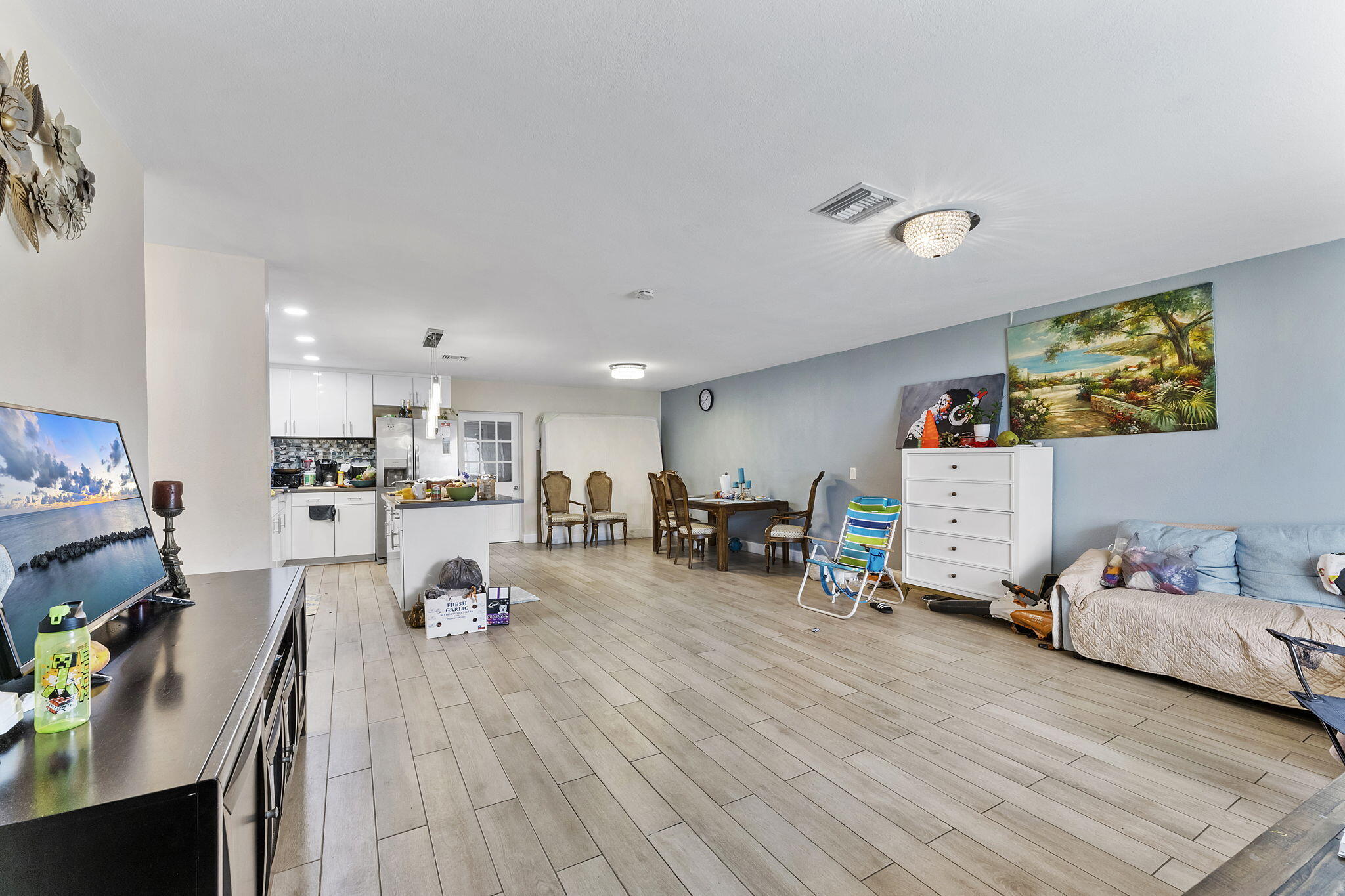 PINE AIR - Residential Income