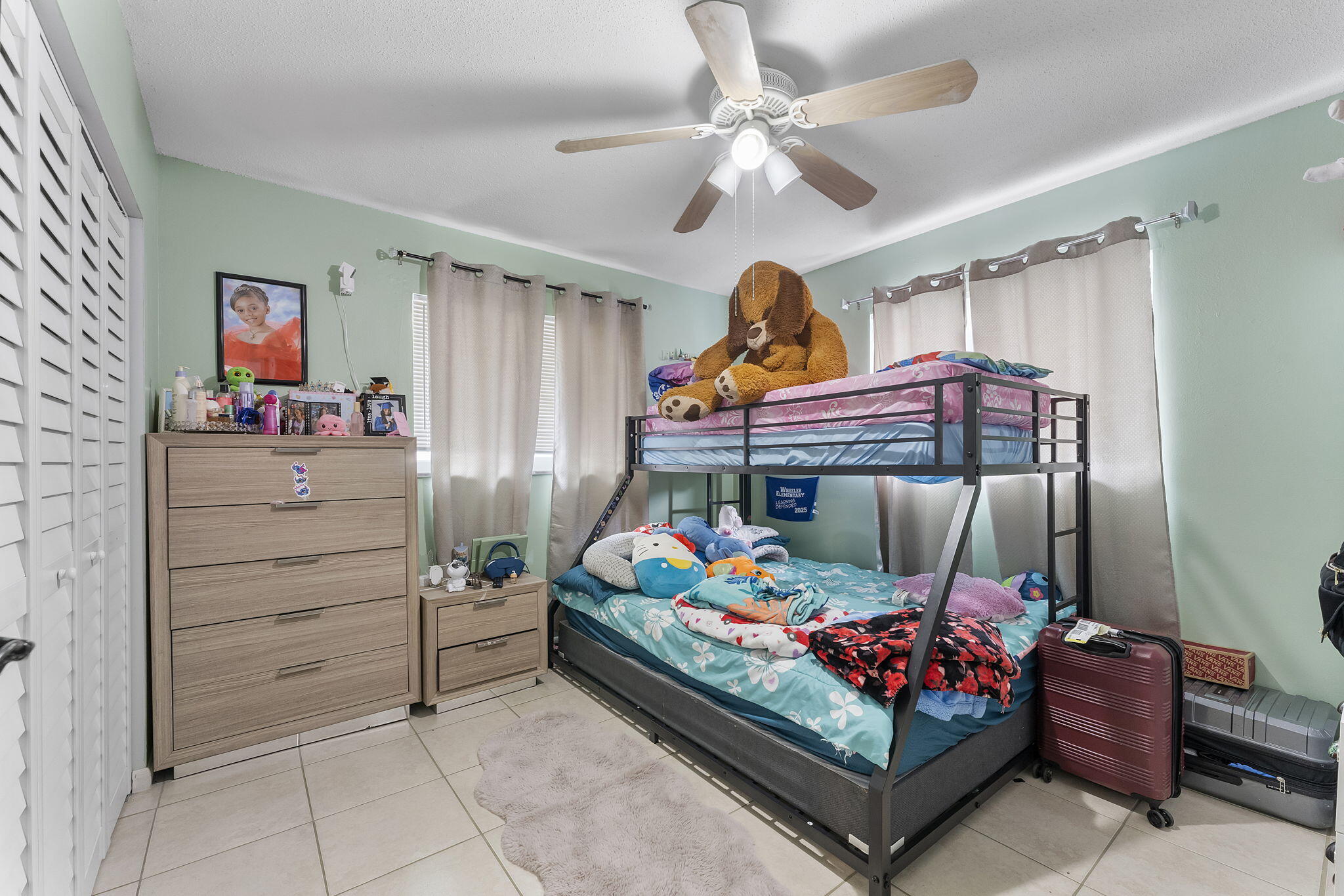 PINE AIR - Residential Income
