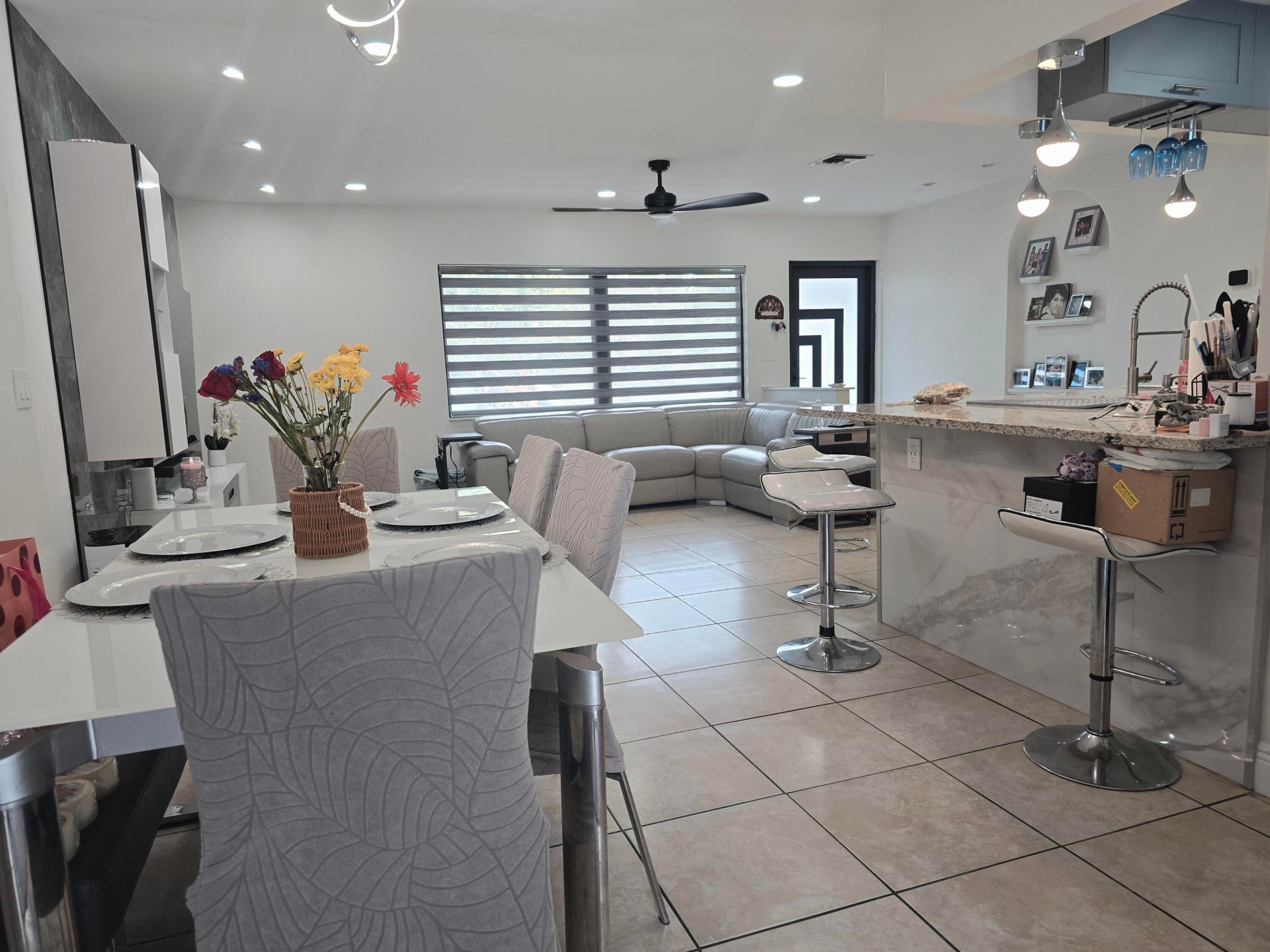 CORAL SPRINGS SUB NO 1 - Residential