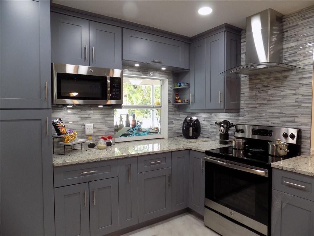 CORAL SPRINGS SUB NO 1 - Residential