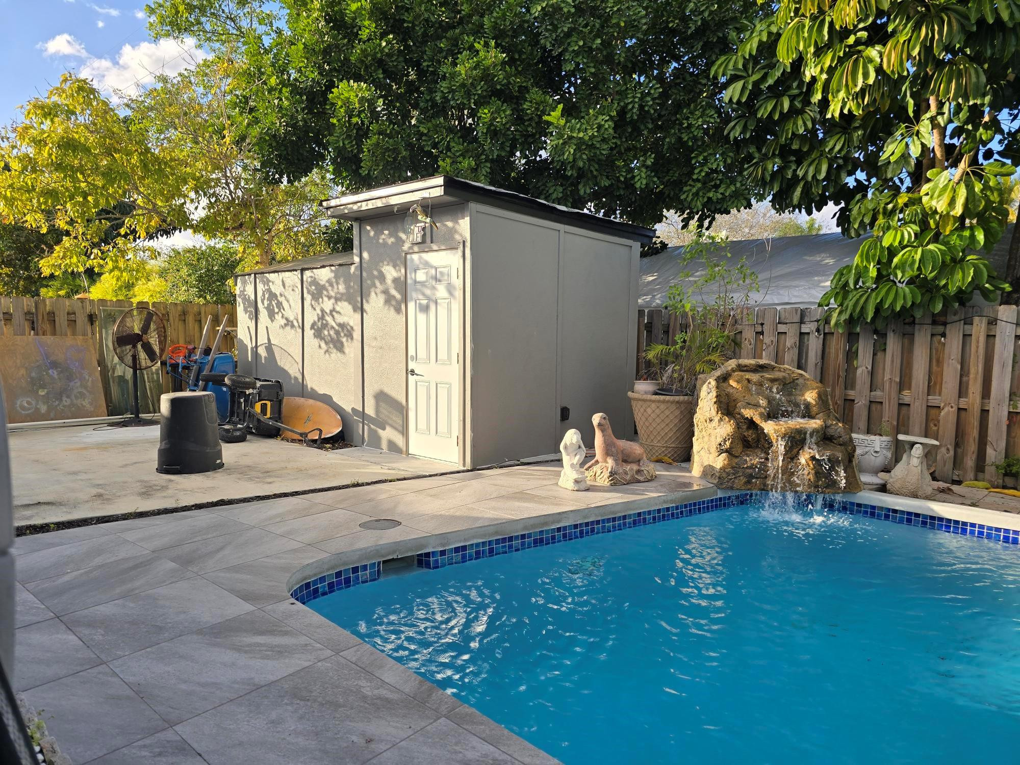CORAL SPRINGS SUB NO 1 - Residential