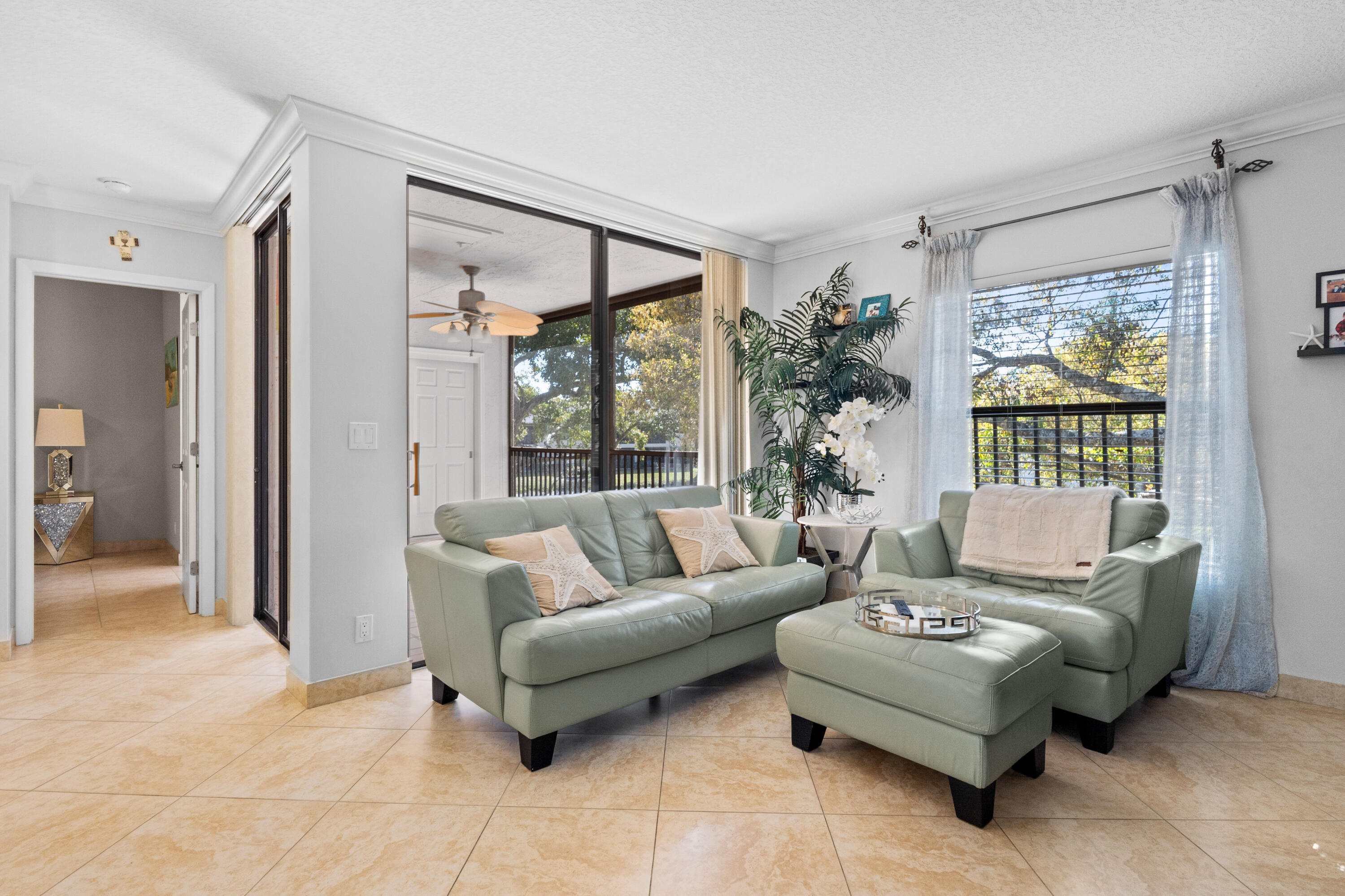 BAYWOOD VILLAGE III-B CONDO - Residential