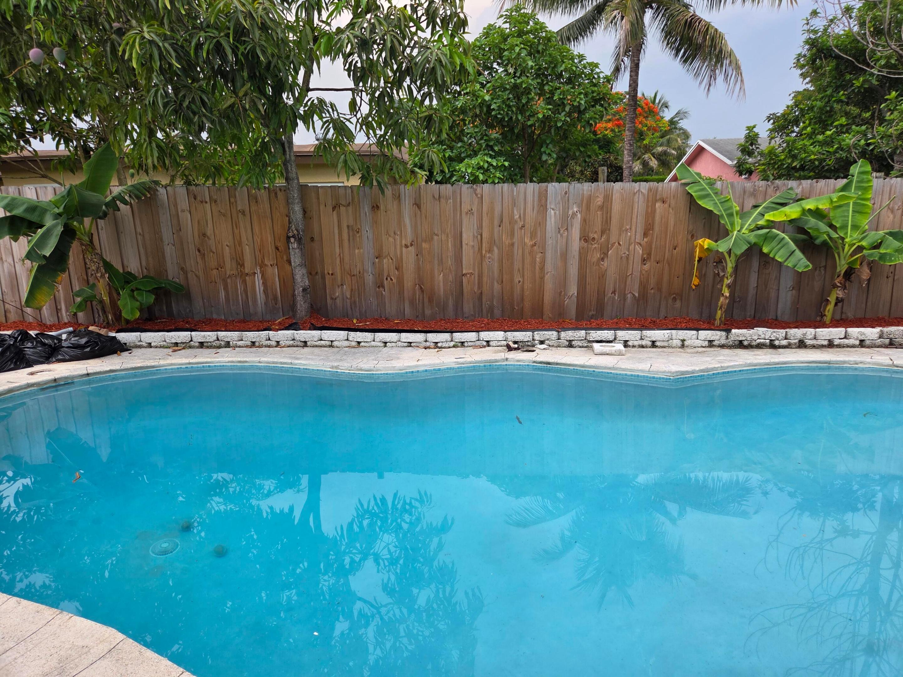 LAUDERDALE NORTH PARK SEC 4 - Residential