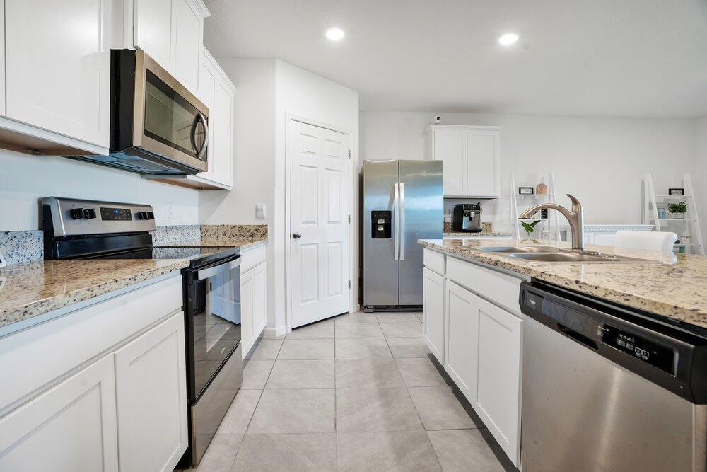 AVERY SPRINGS P.U.D. - Residential