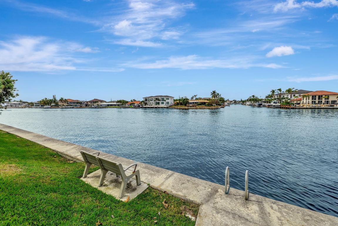 PALM HILL OCEAN CLUB CO-OP - Residential