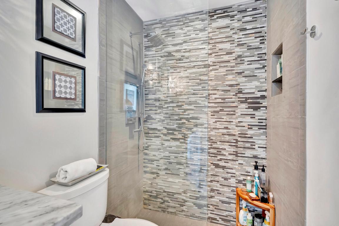 PALM HILL OCEAN CLUB CO-OP - Residential