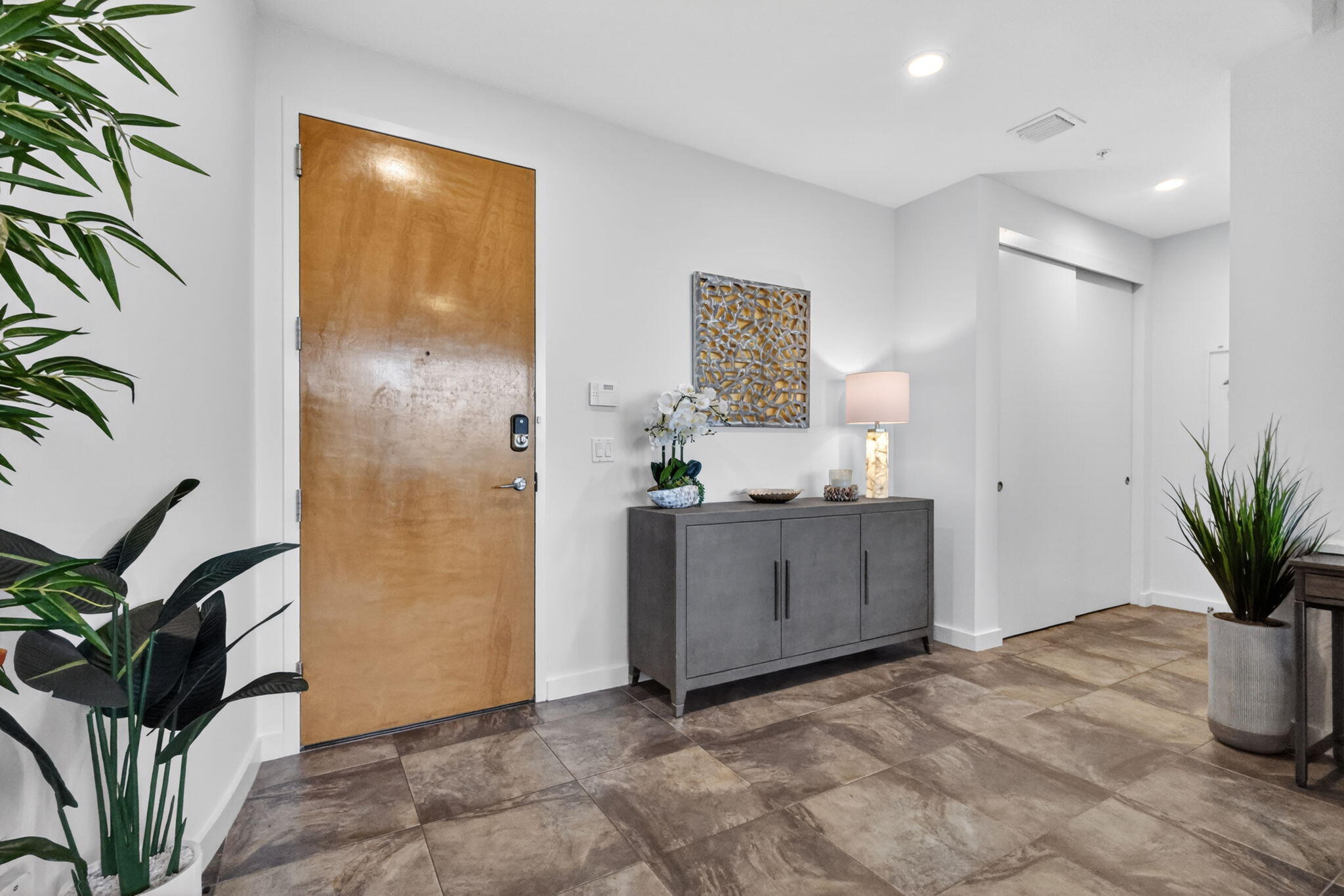 MERIDIAN DELRAY - Residential Lease