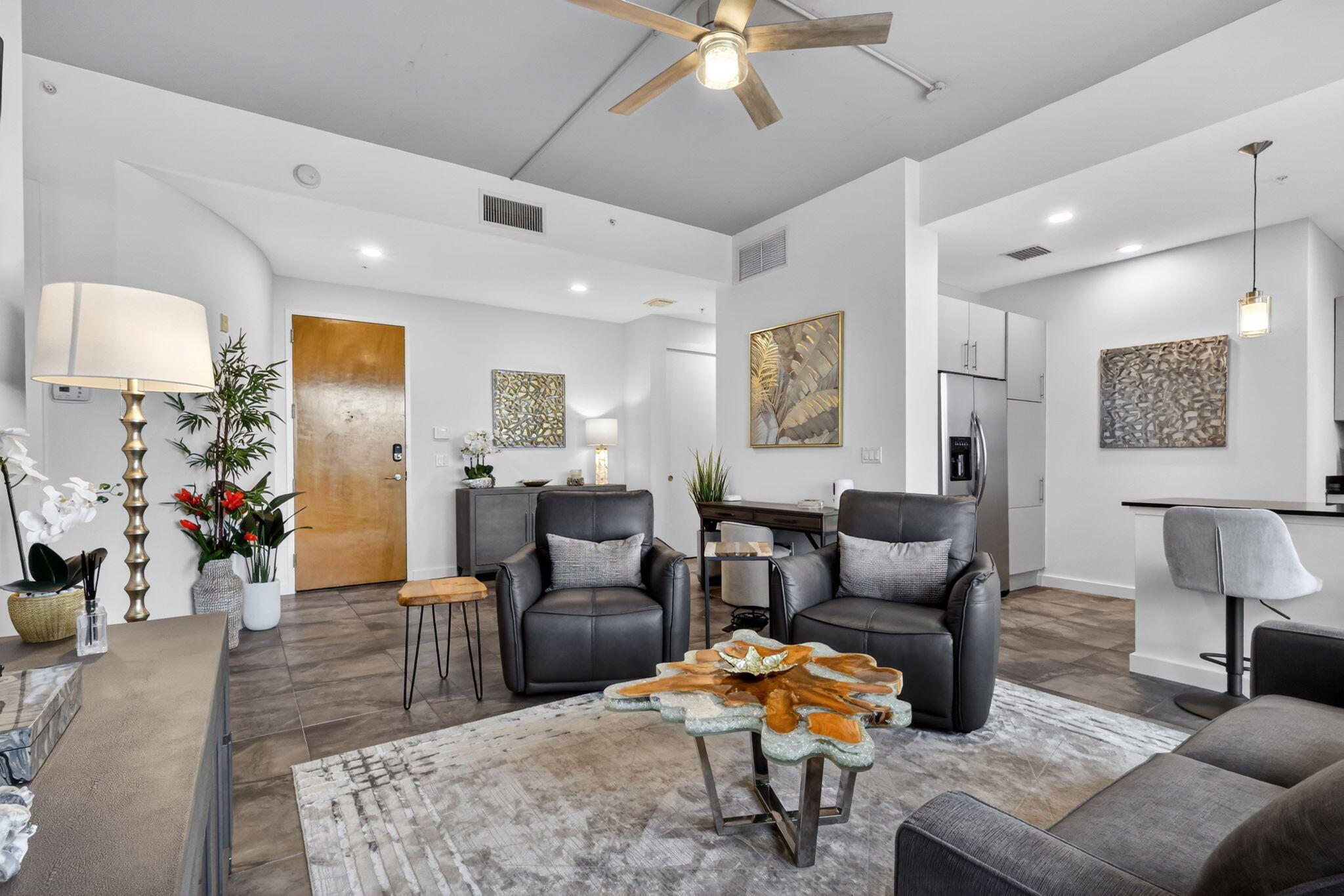 MERIDIAN DELRAY - Residential Lease