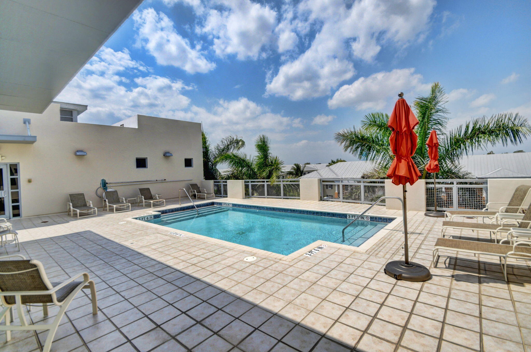 MERIDIAN DELRAY - Residential Lease