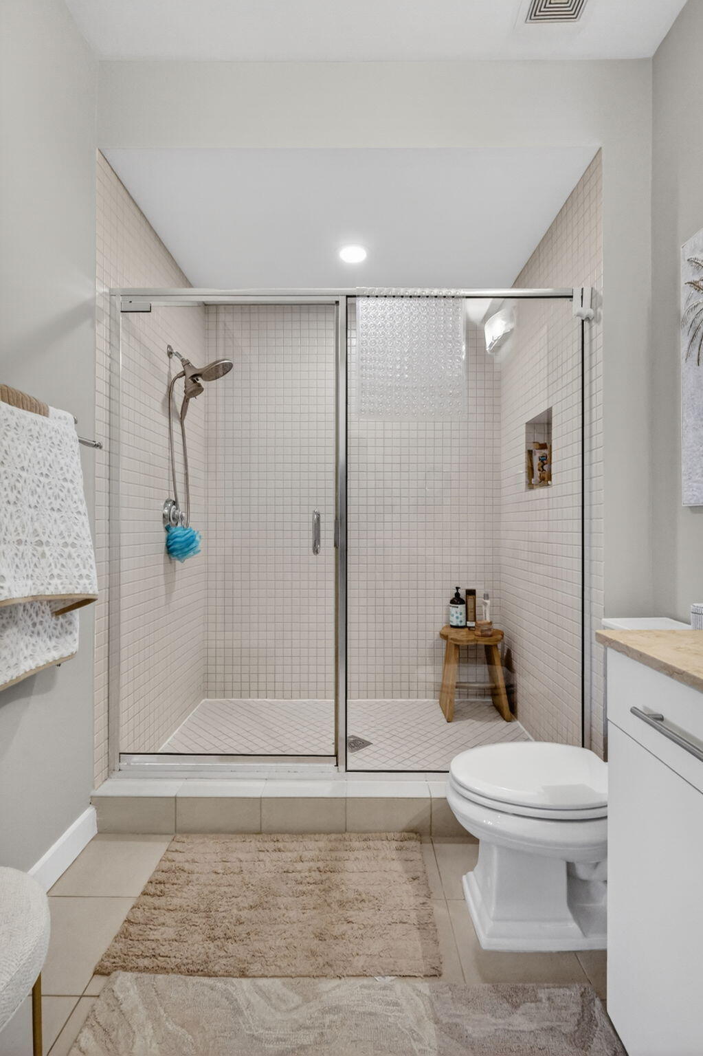 MERIDIAN DELRAY - Residential Lease