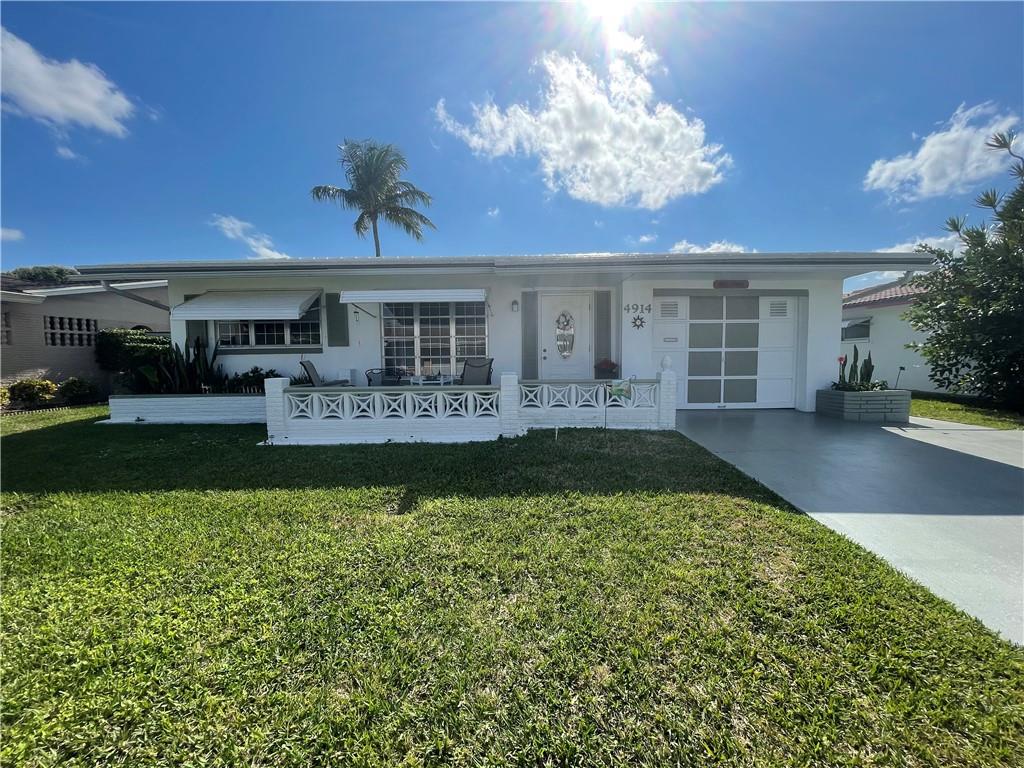 Mainlands Of Tamarac Lake - Residential