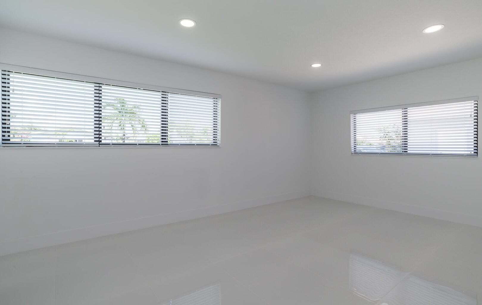 BOCA VISTA - Residential Lease