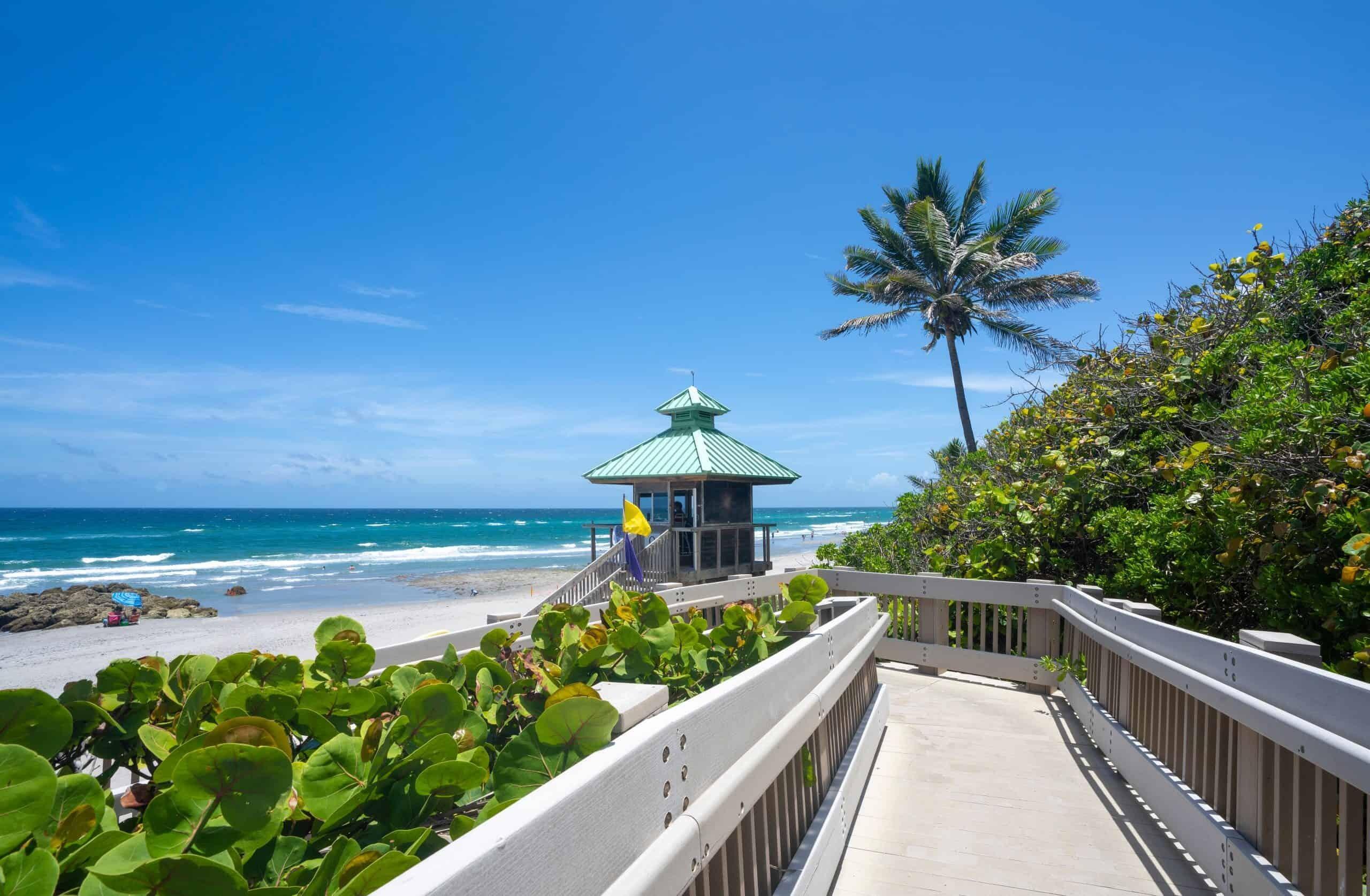 BOCA VISTA - Residential Lease