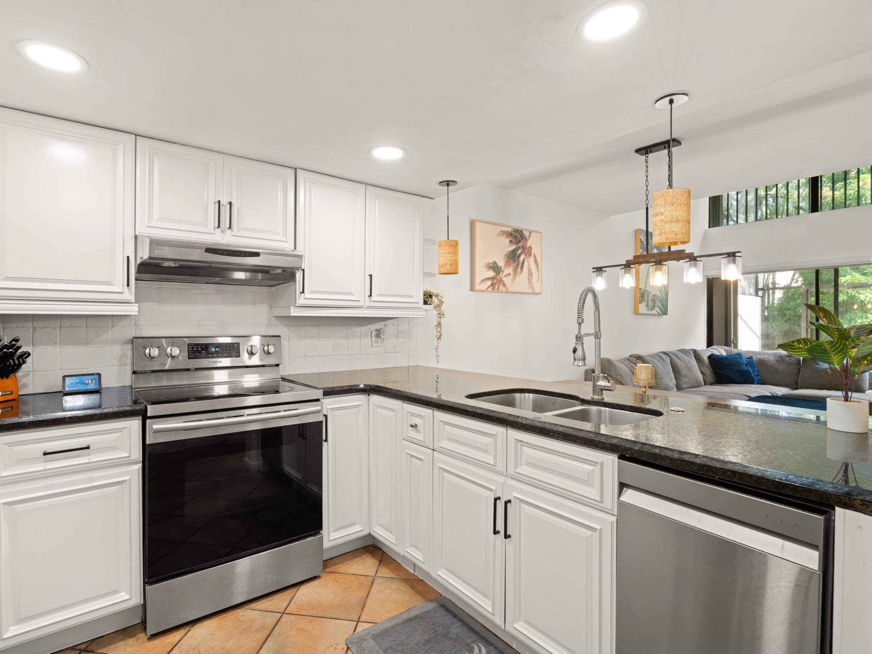 GLEN EDEN AT DAVIE - Residential
