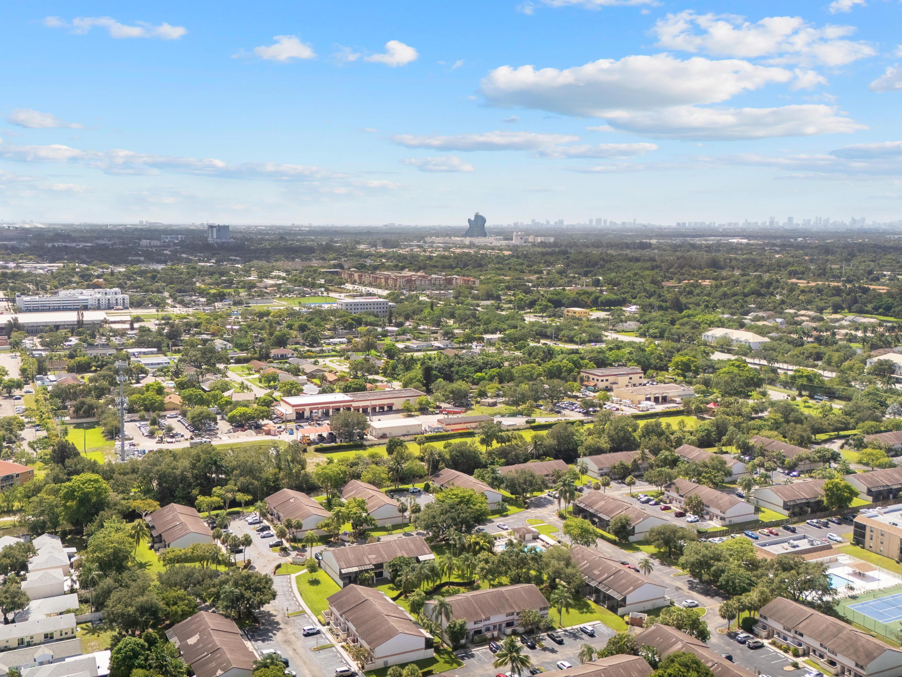GLEN EDEN AT DAVIE - Residential