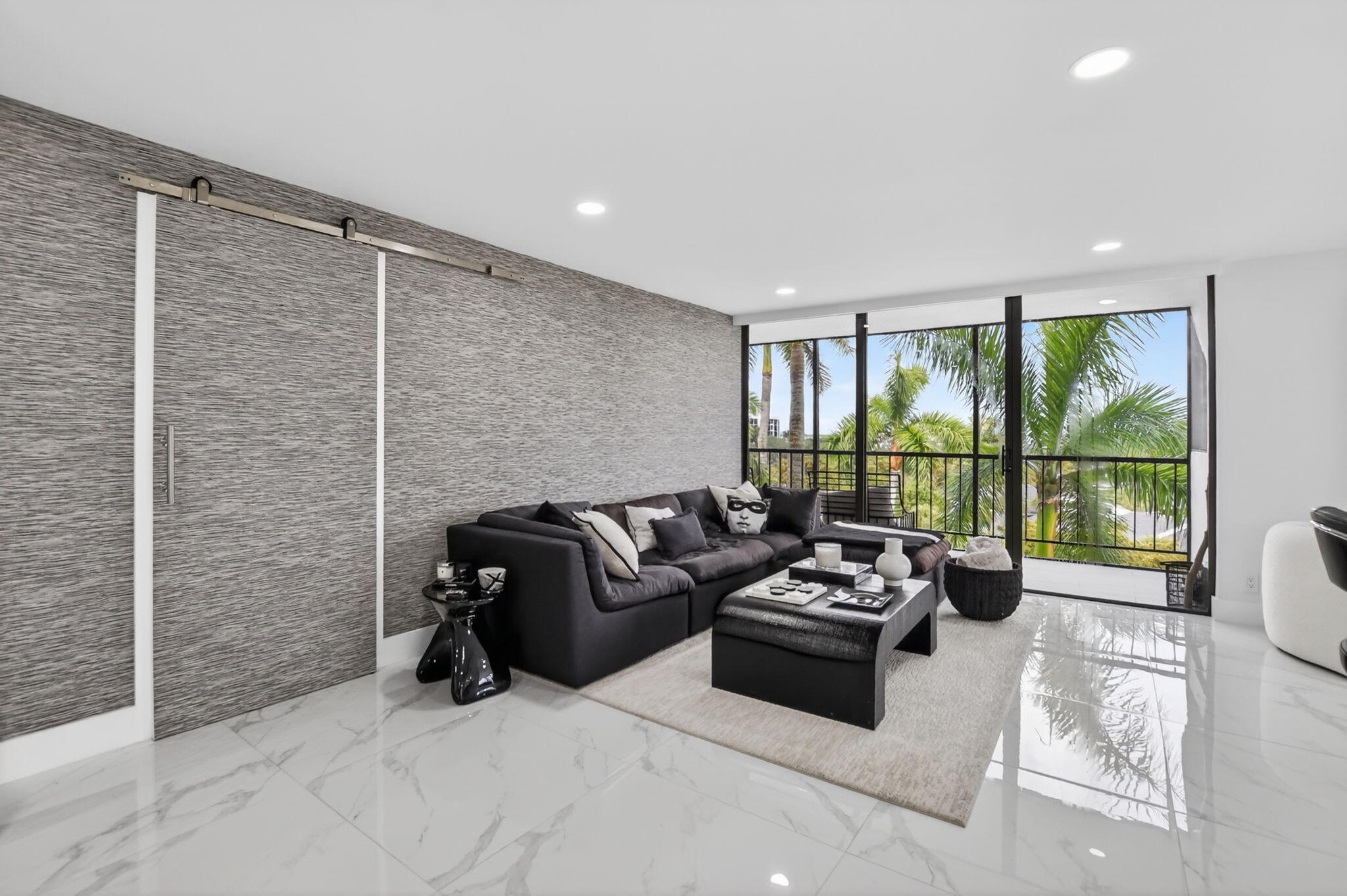 LAKEWOOD MIDRISE CONDO - Residential