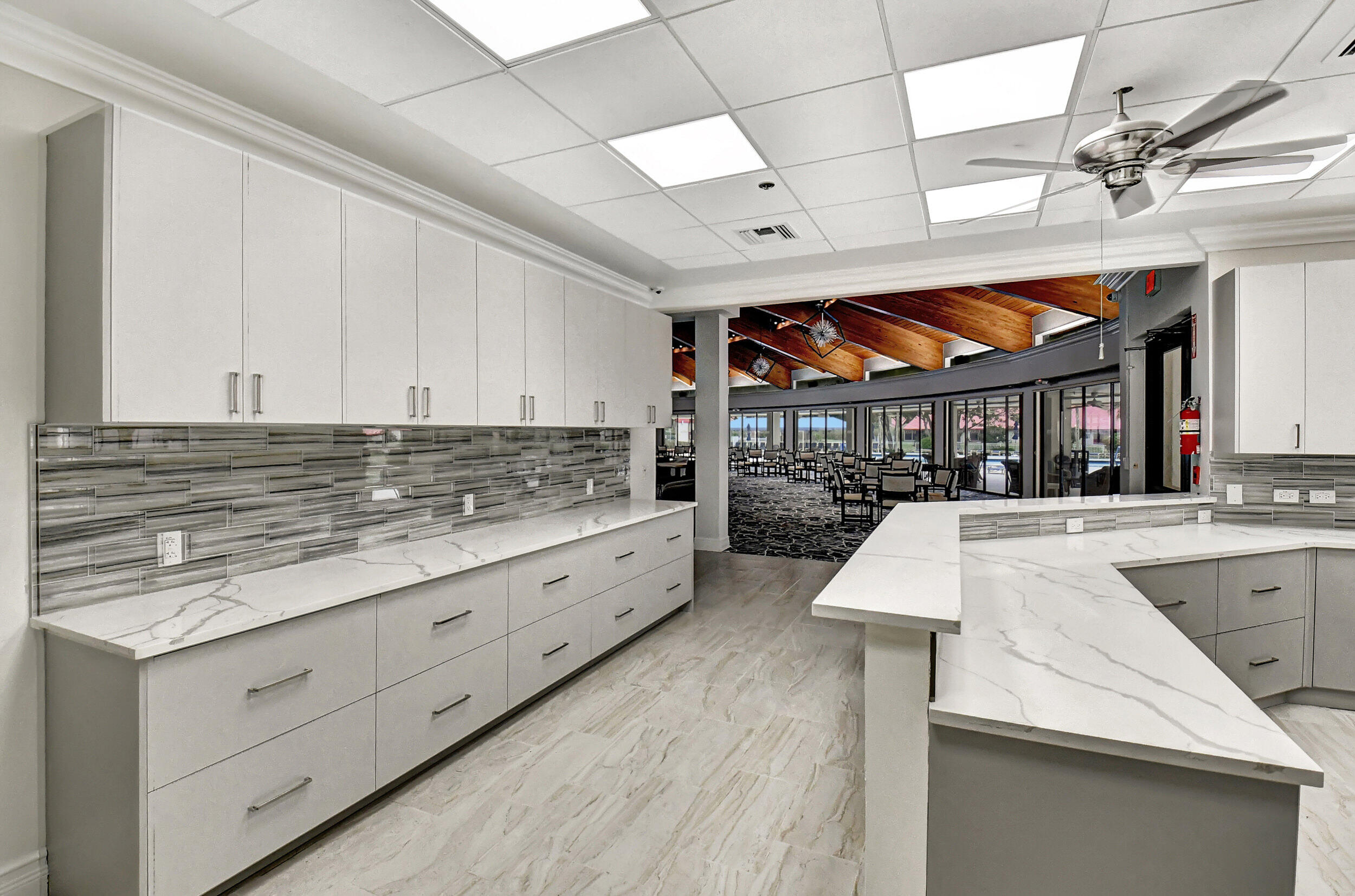 LEXINGTON CLUB 3 - Residential