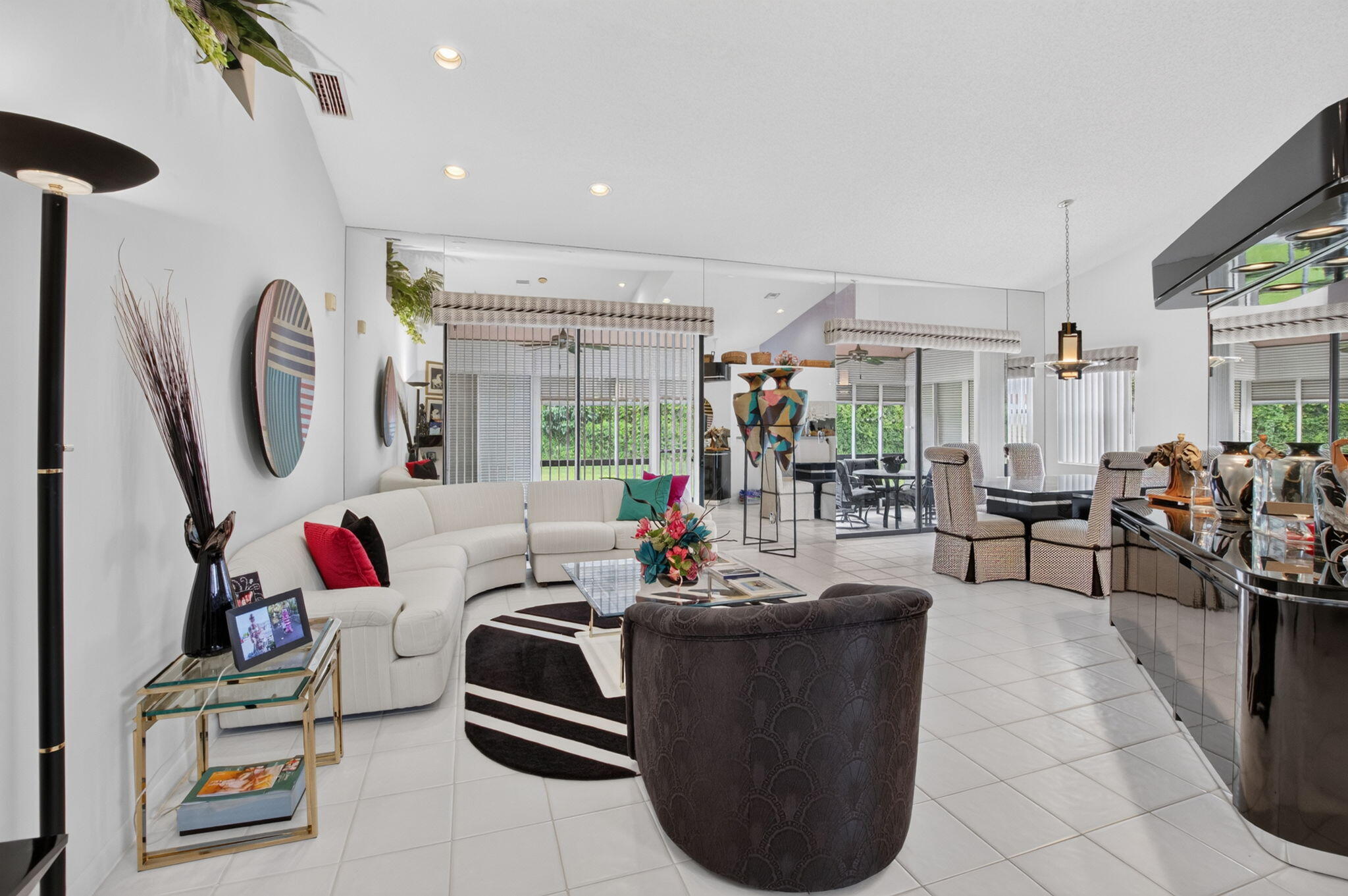 LEXINGTON CLUB 3 - Residential