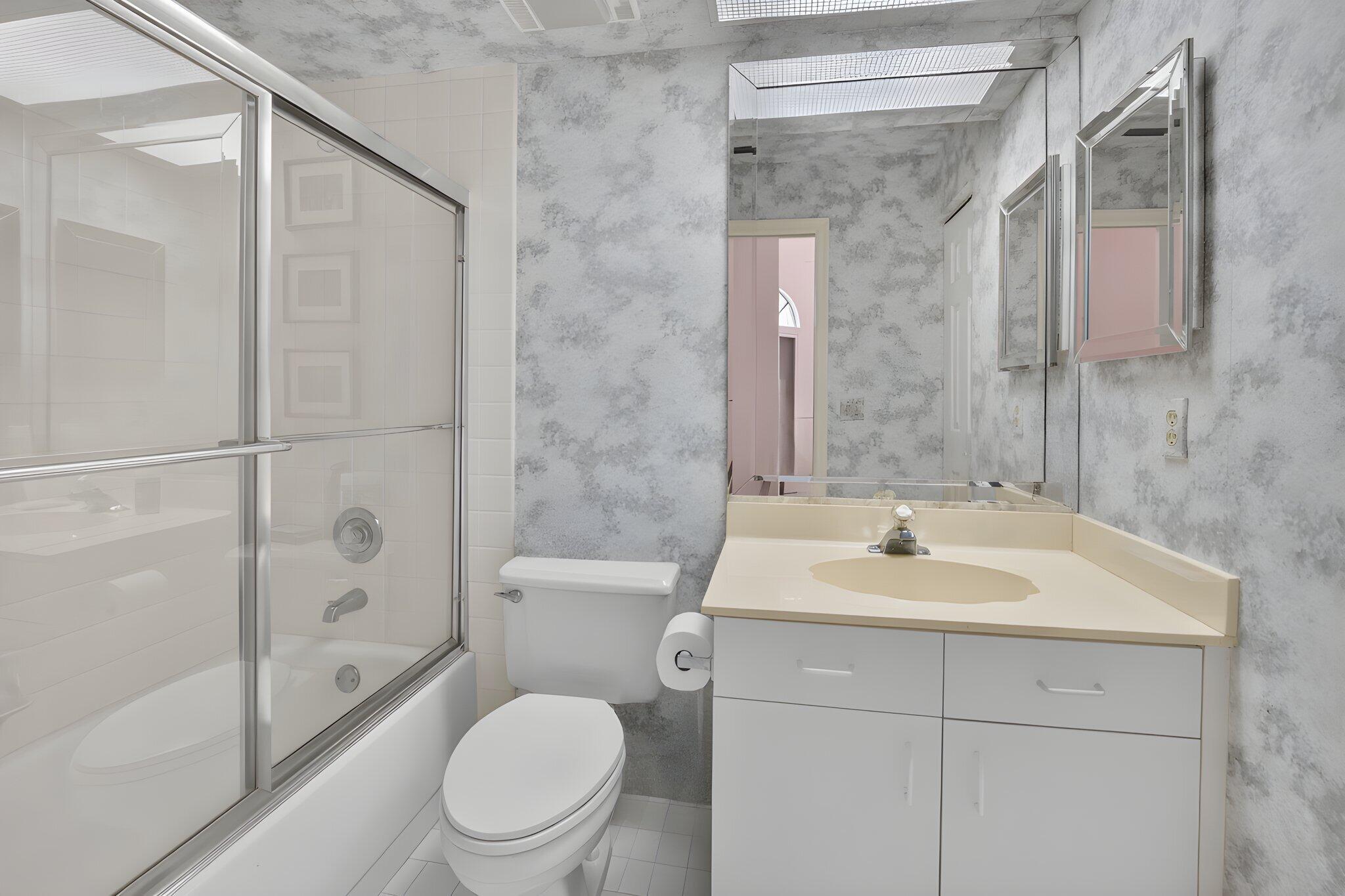 LEXINGTON CLUB 3 - Residential