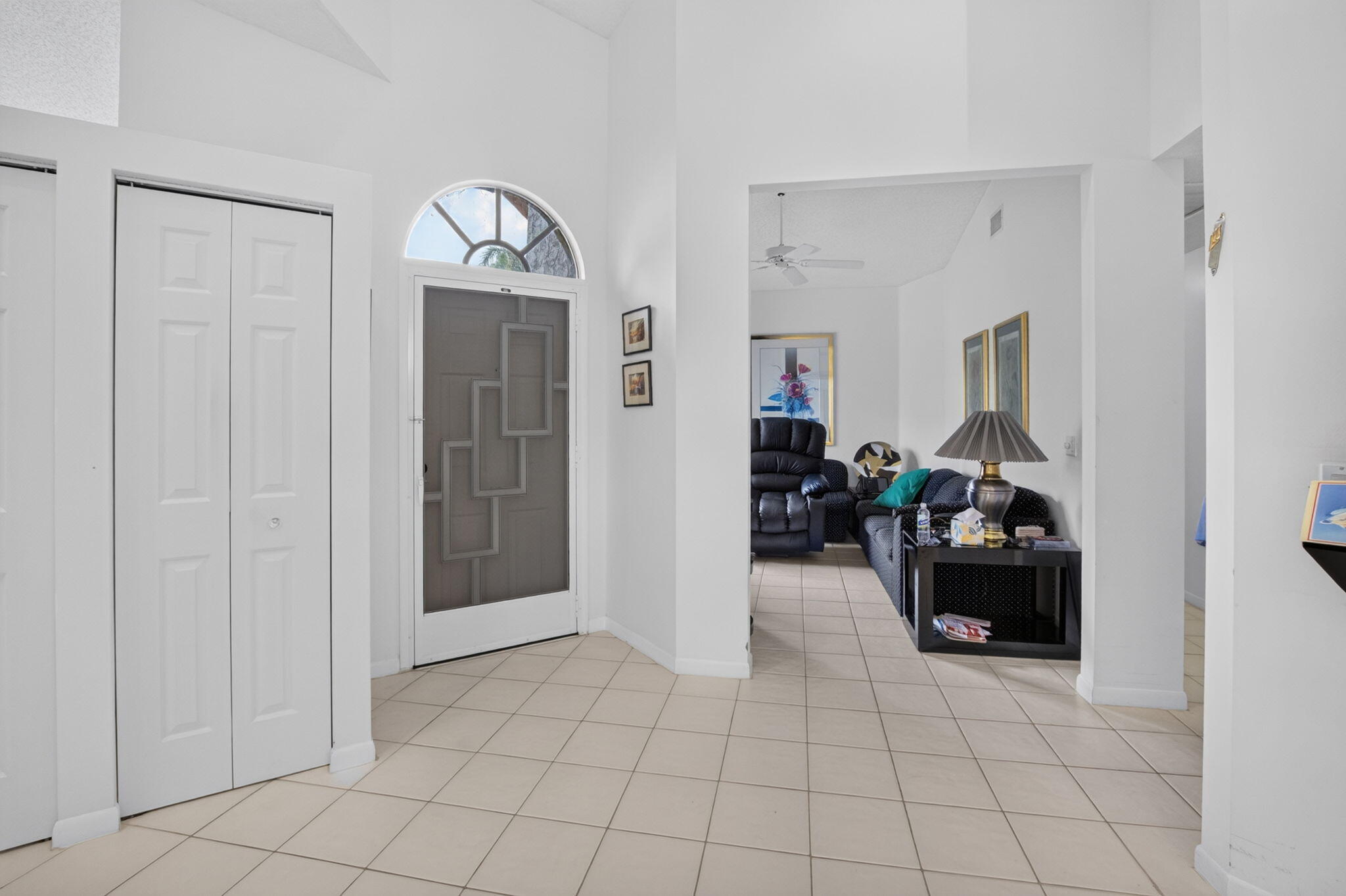 LEXINGTON CLUB 3 - Residential