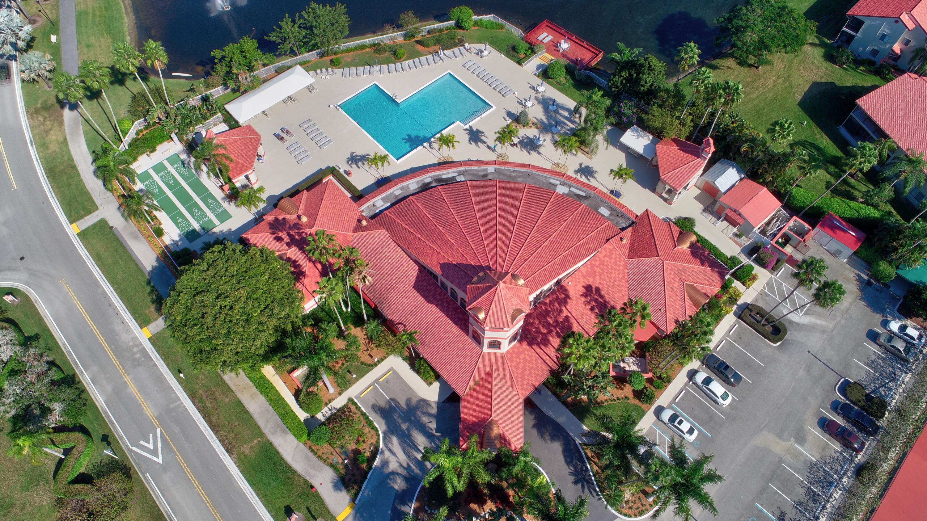 LEXINGTON CLUB 3 - Residential