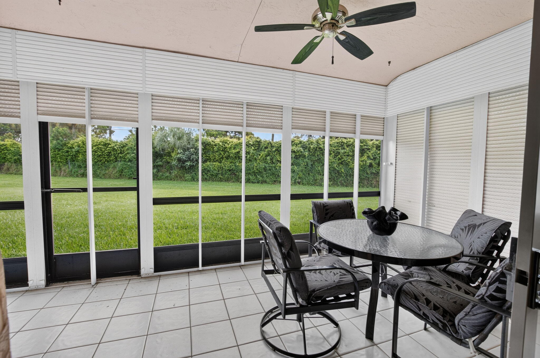 LEXINGTON CLUB 3 - Residential