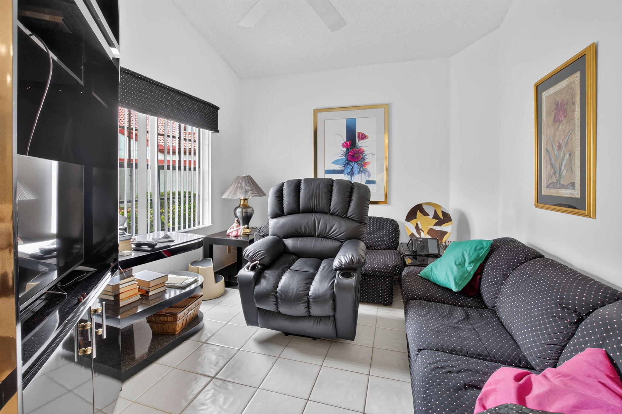 LEXINGTON CLUB 3 - Residential