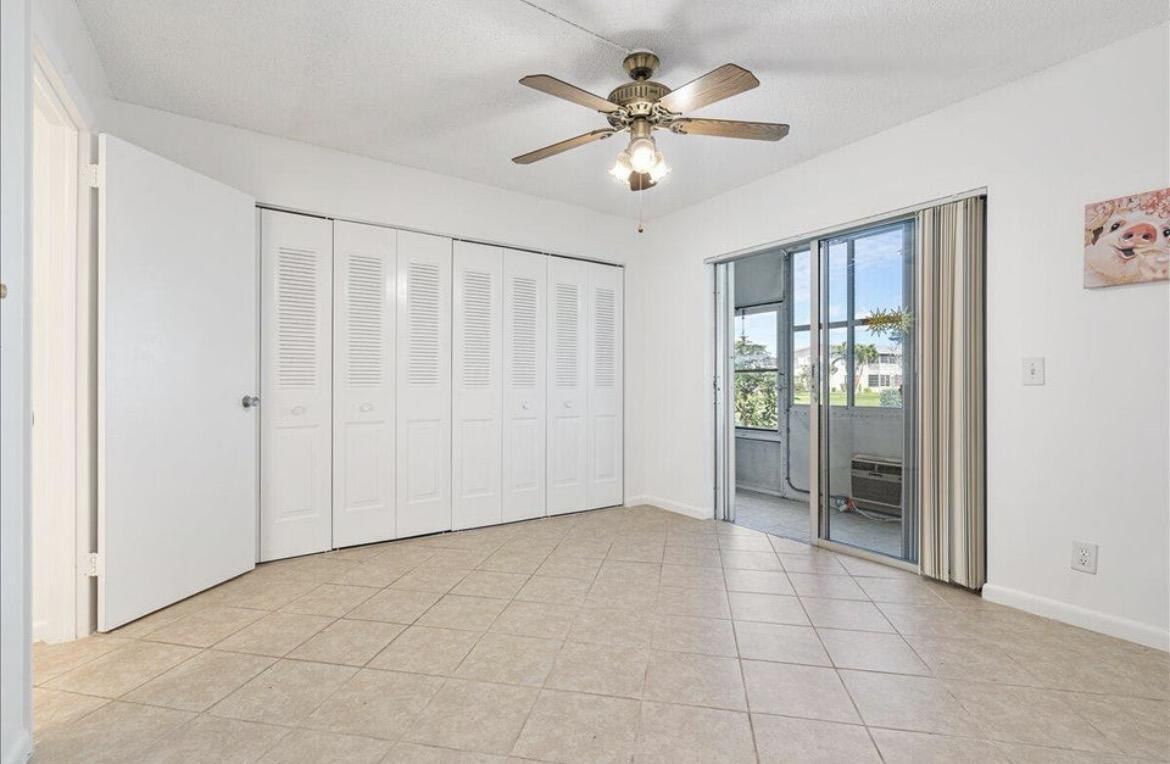 CAMBRIDGE CONDO - Residential
