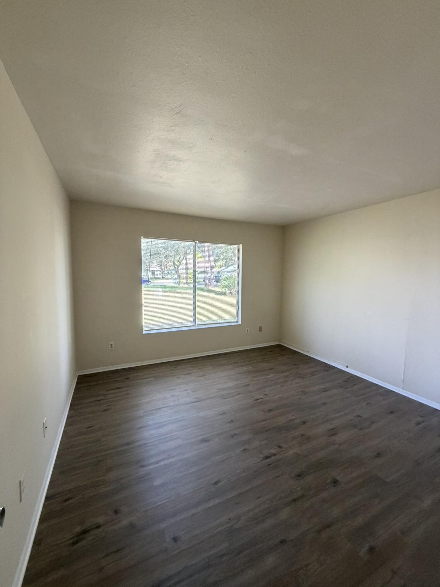 SOUTH PORT ST LUCIE UNIT 17 - Residential