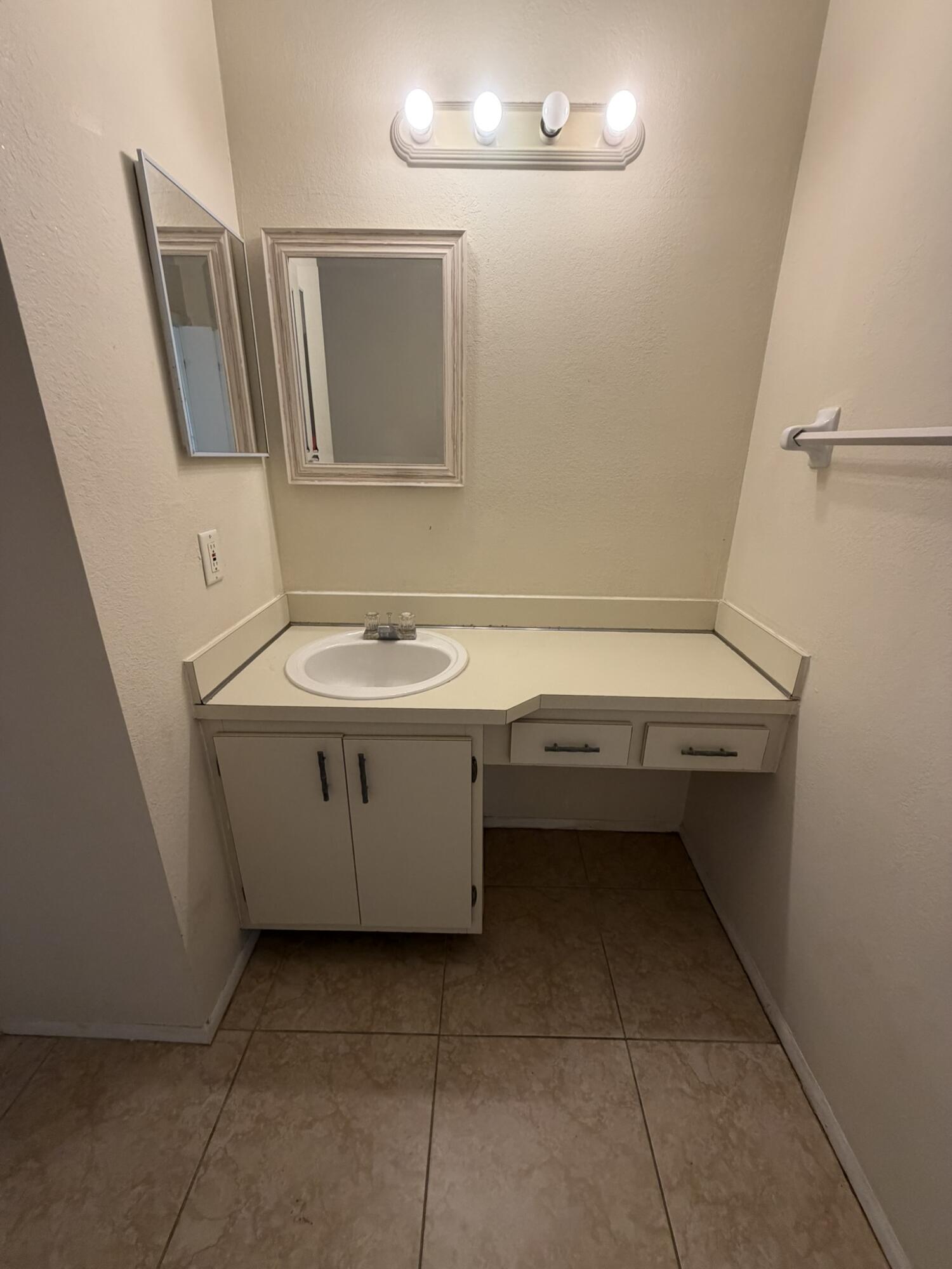 SOUTH PORT ST LUCIE UNIT 17 - Residential