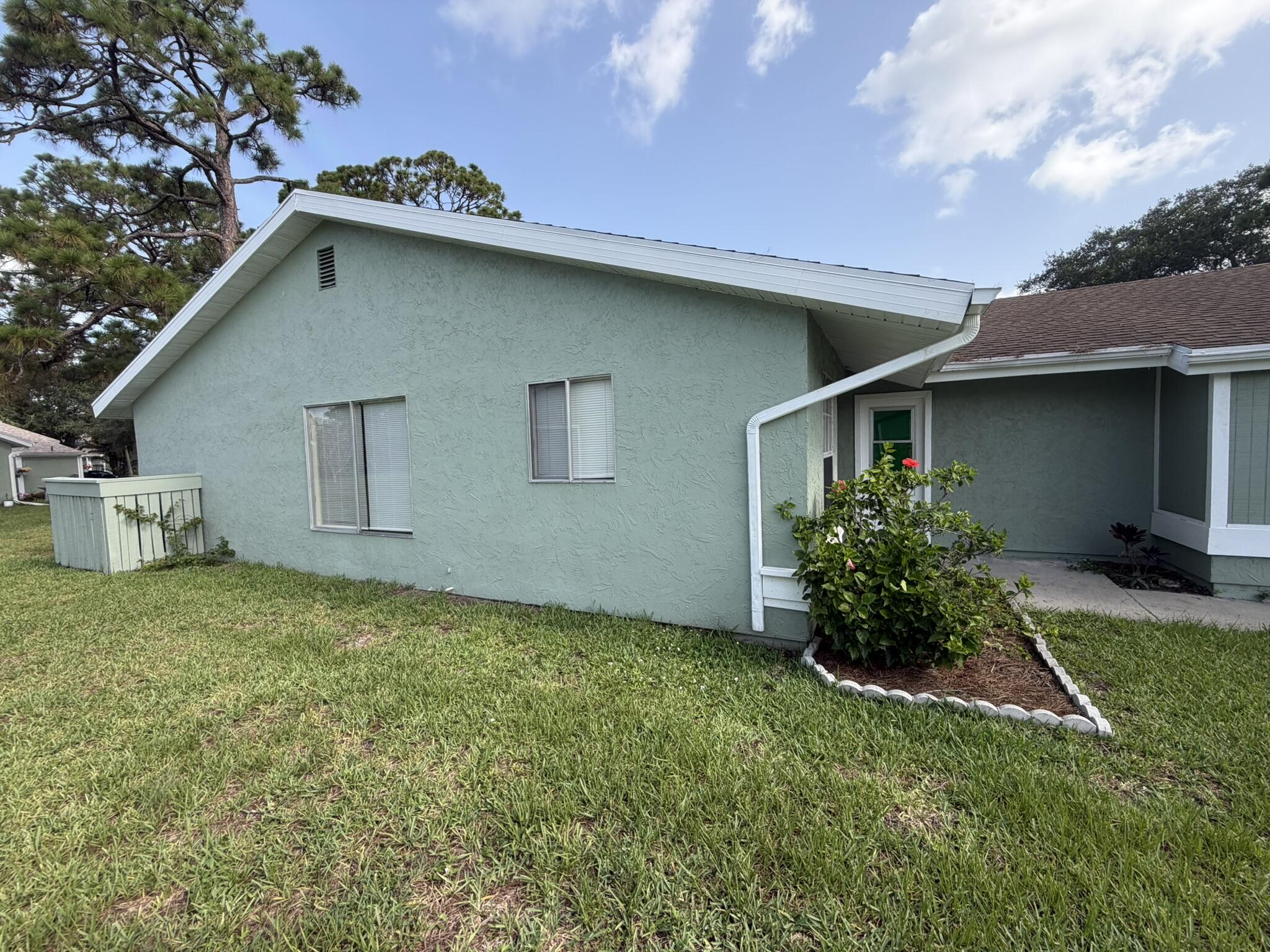 SOUTH PORT ST LUCIE UNIT 17 - Residential