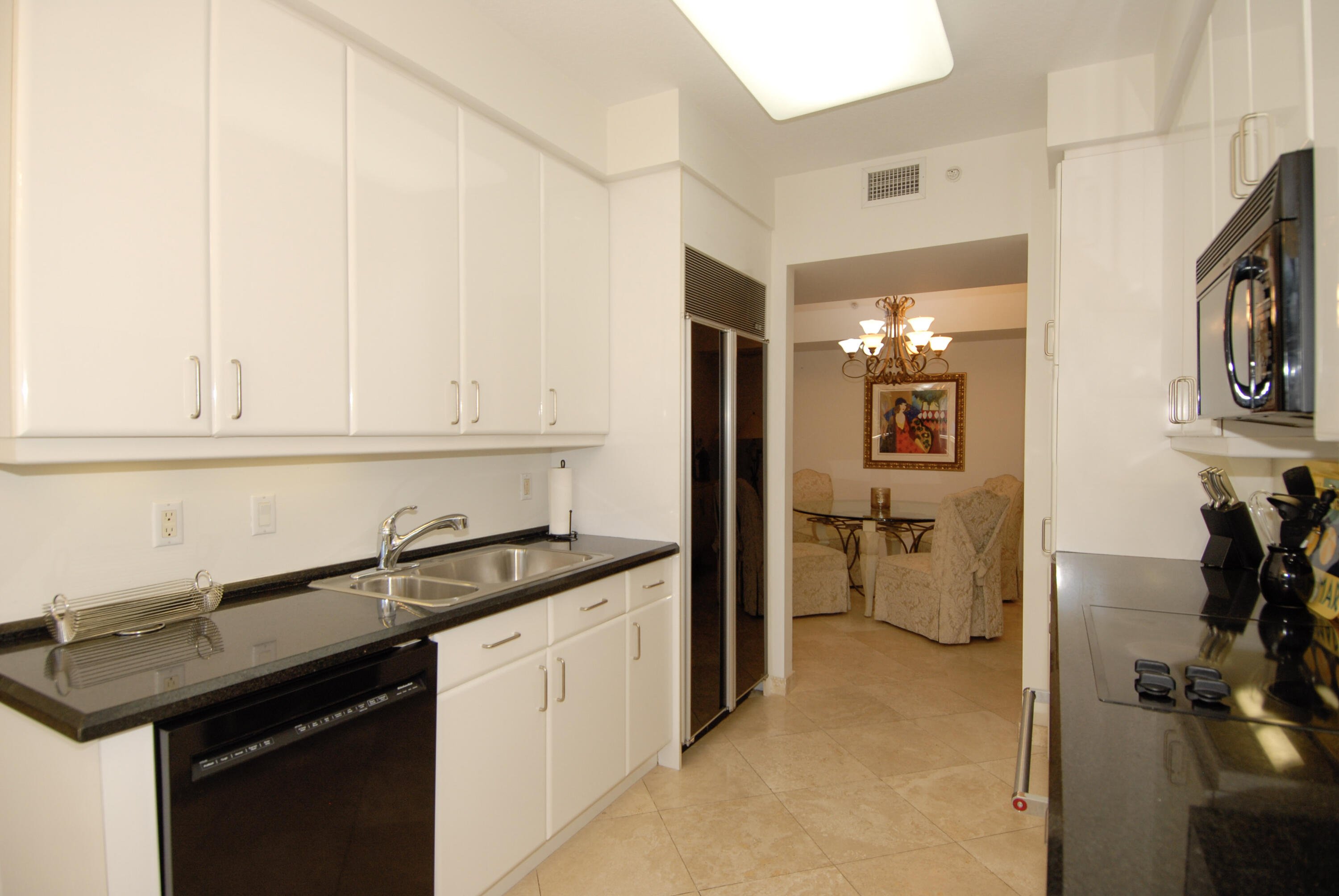 LHERMITAGE II CONDOMINIUM - Residential Lease