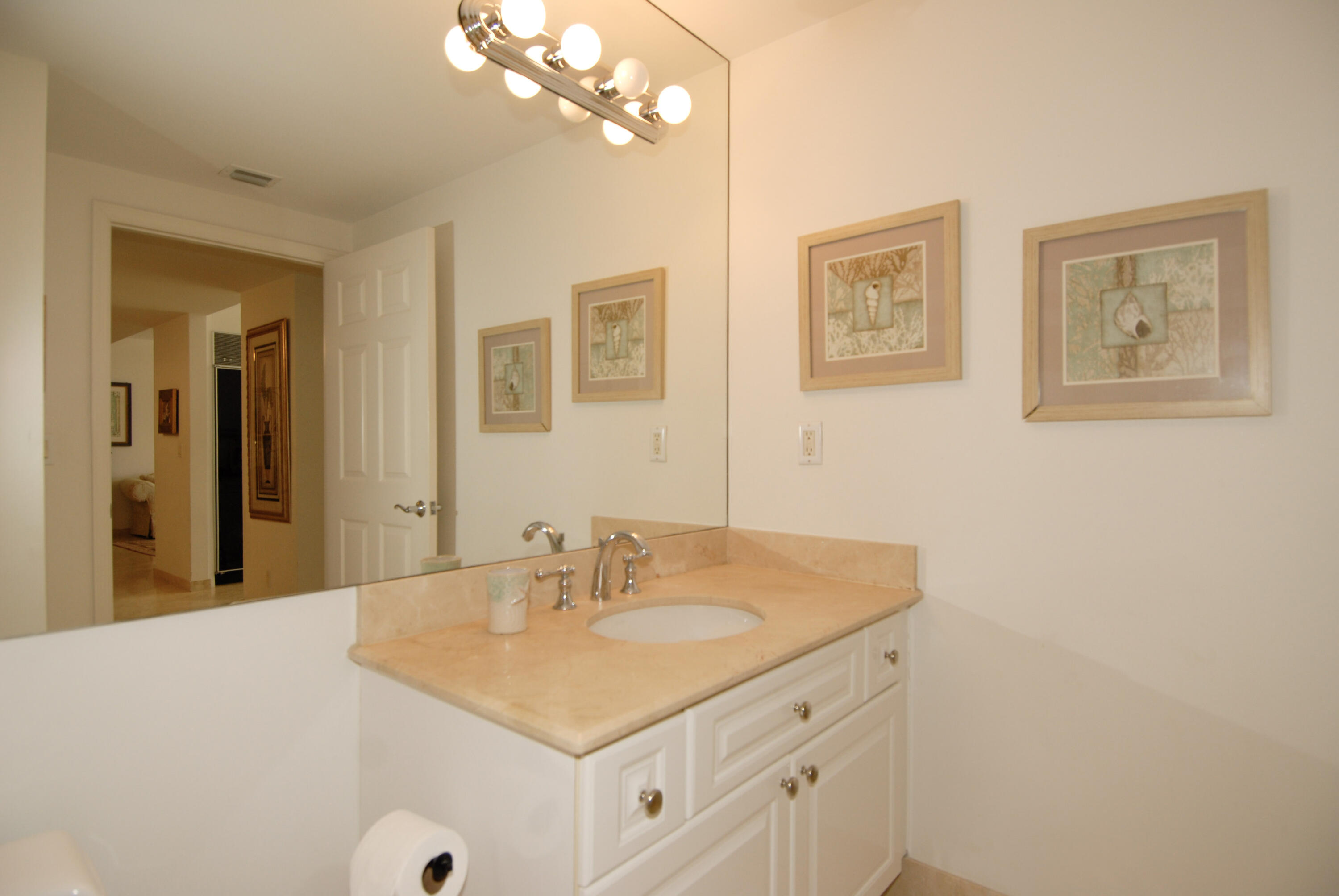 LHERMITAGE II CONDOMINIUM - Residential Lease