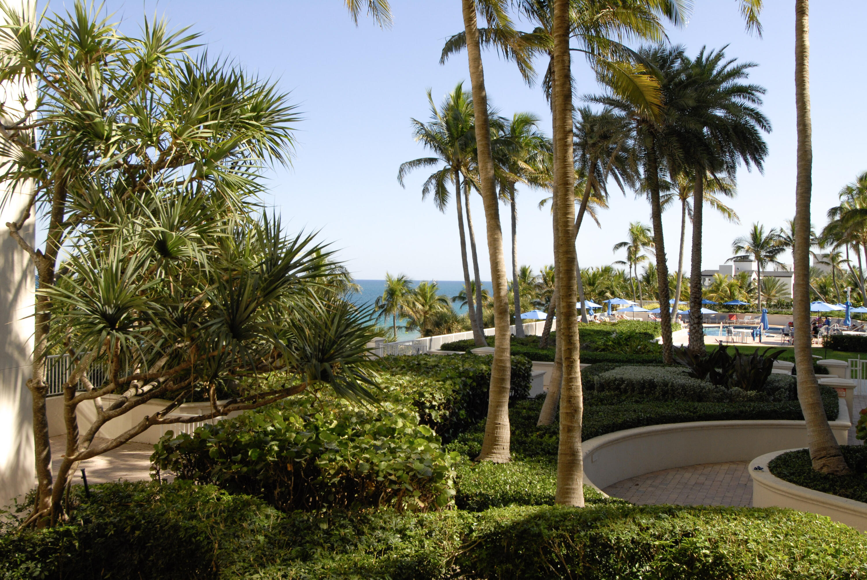 LHERMITAGE II CONDOMINIUM - Residential Lease