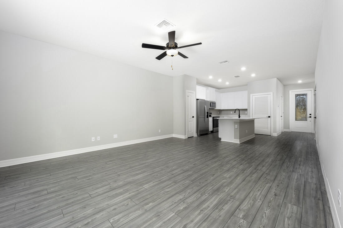 CELEBRATION POINTE - Residential