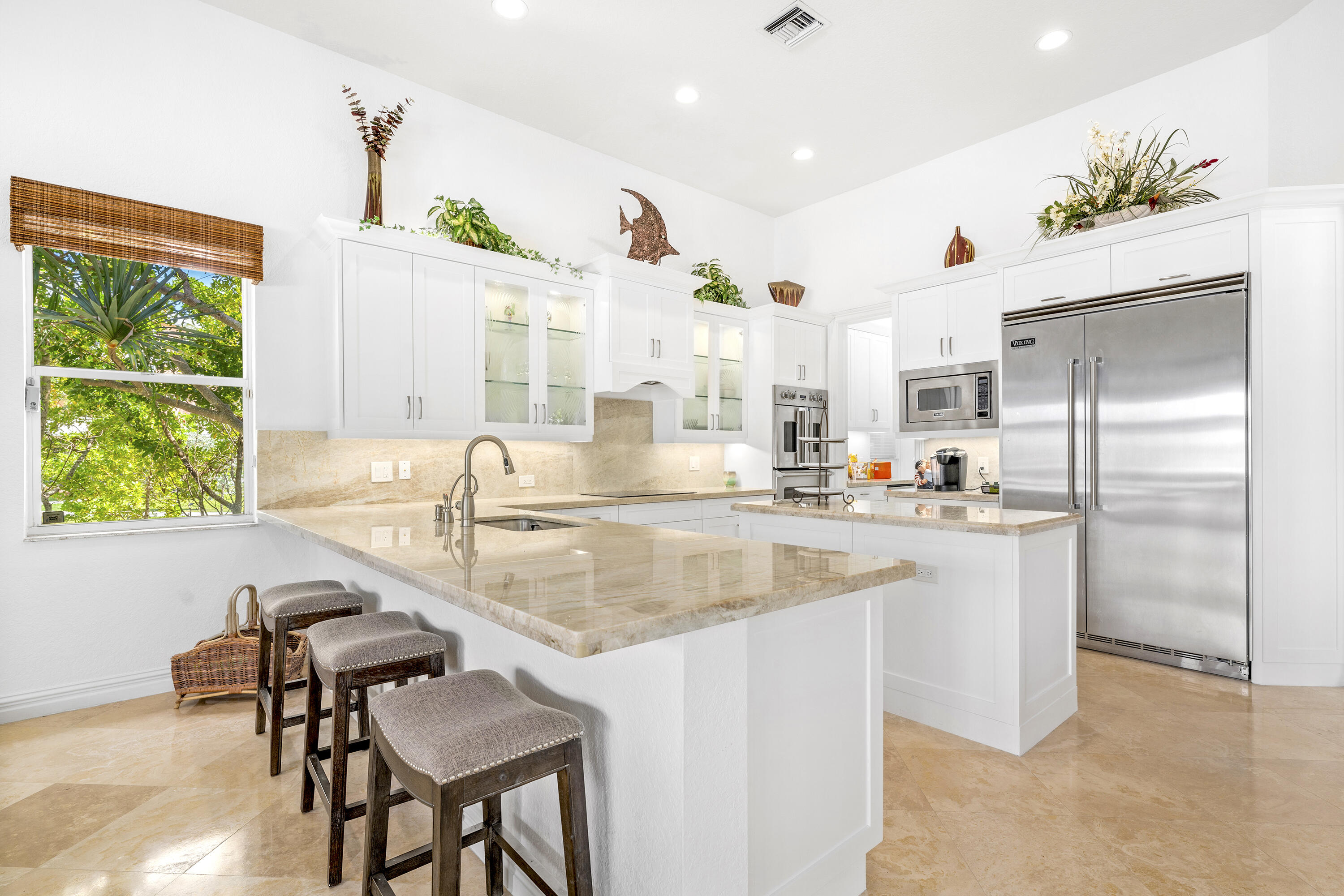 LANTANA POINT - Residential
