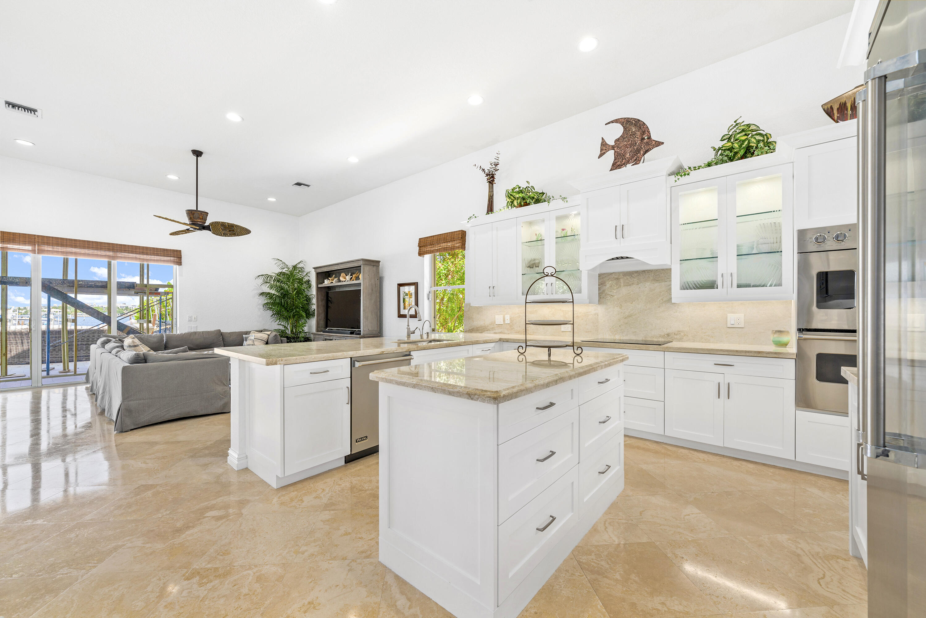LANTANA POINT - Residential