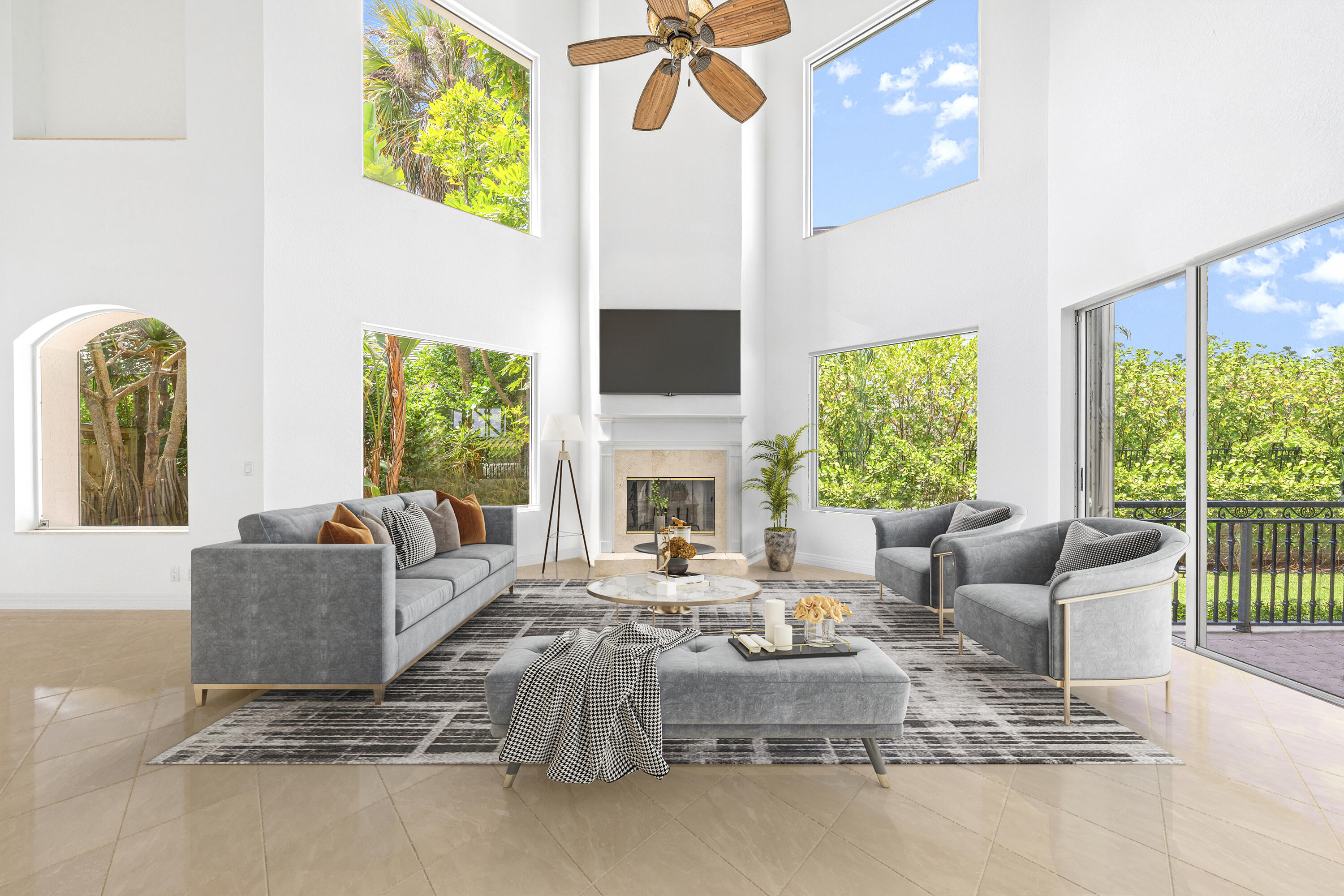 LANTANA POINT - Residential
