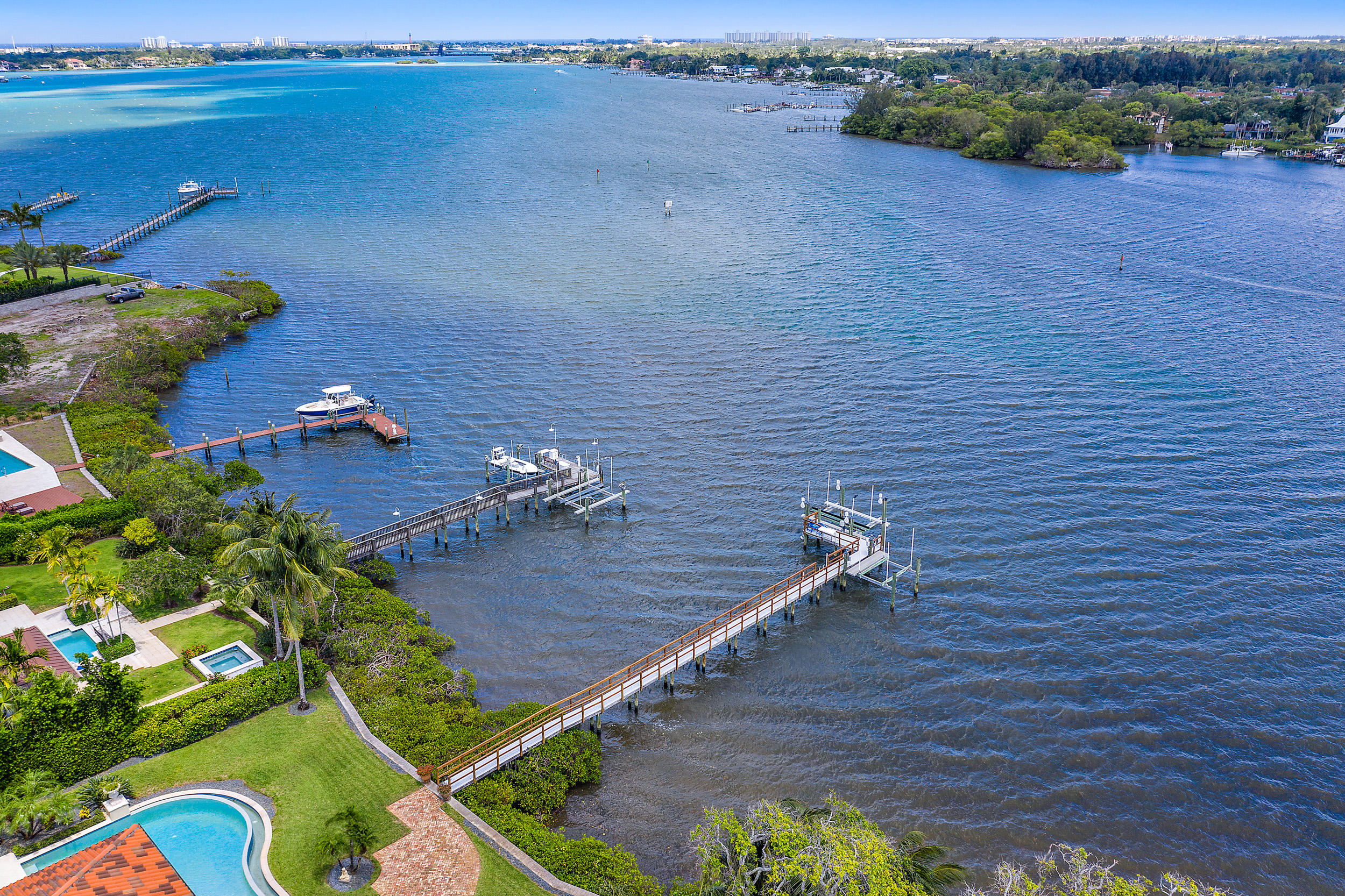 Pennock Point - Residential