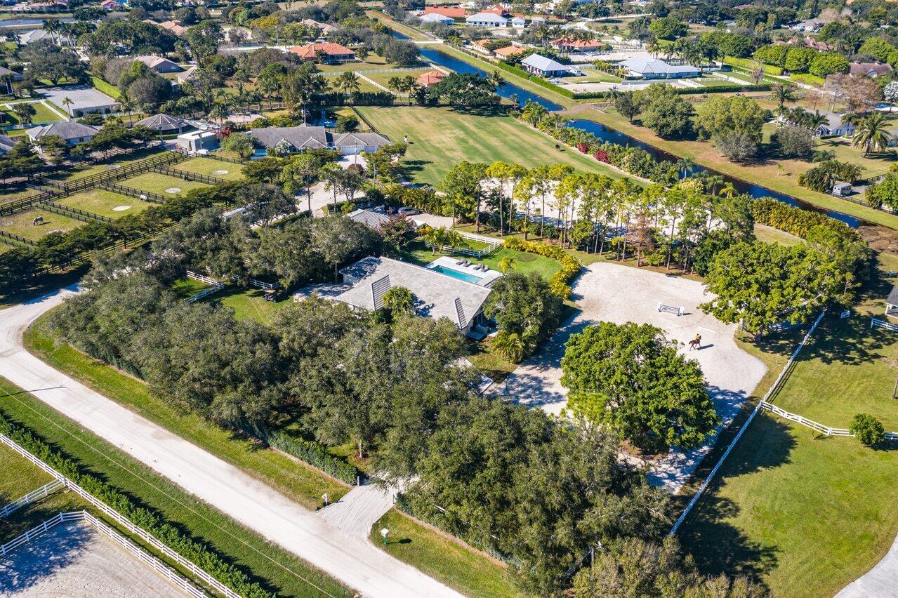 SADDLE TRAIL PARK OF WELLINGTON - Residential