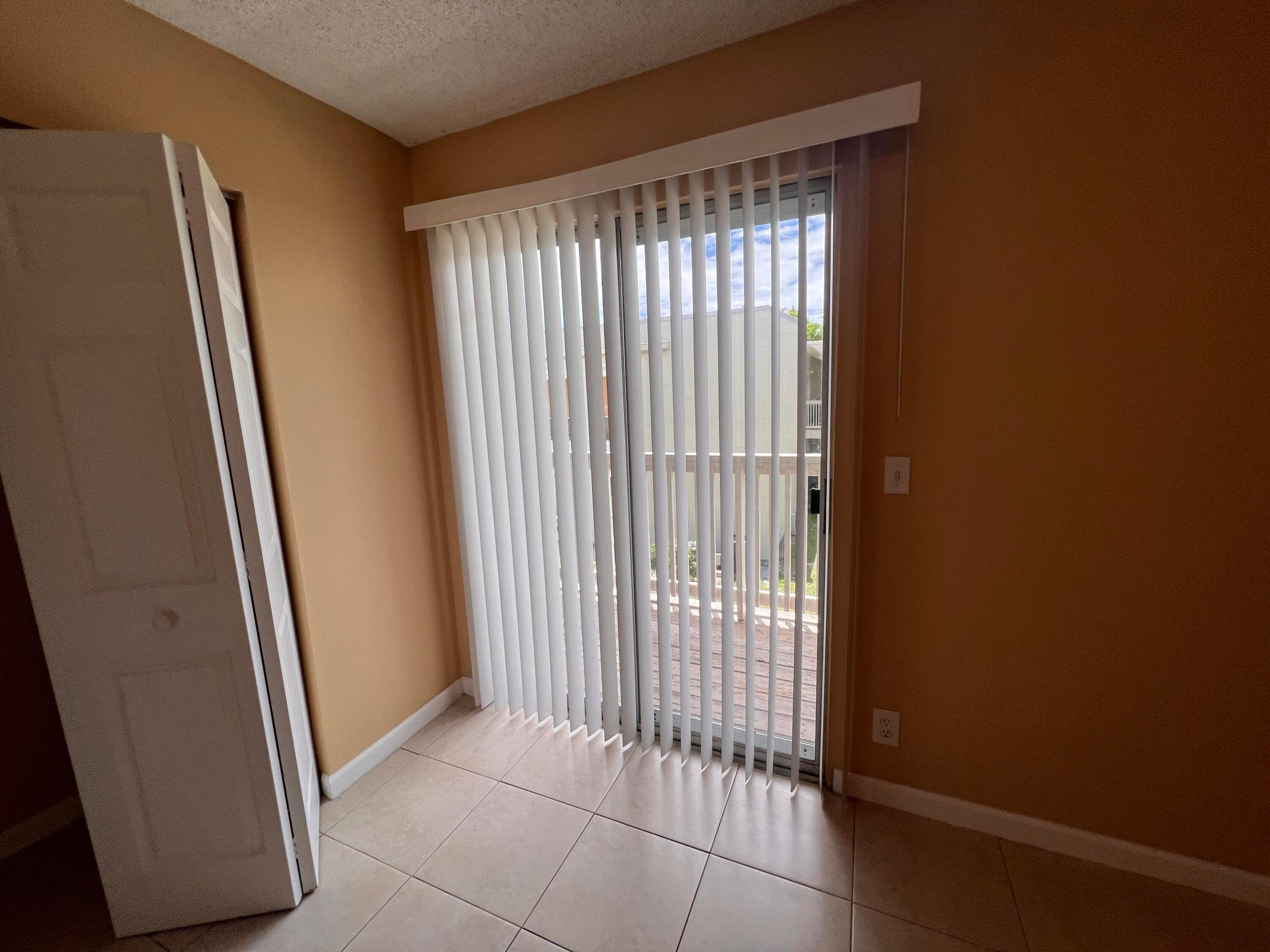 CROSS CREEK CONDO - Residential Lease