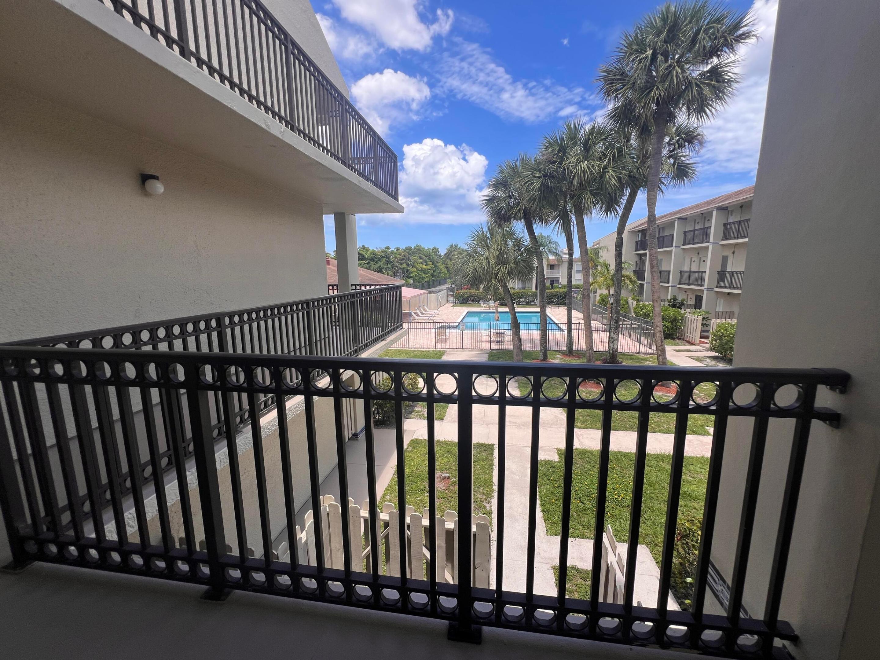 CROSS CREEK CONDO - Residential Lease
