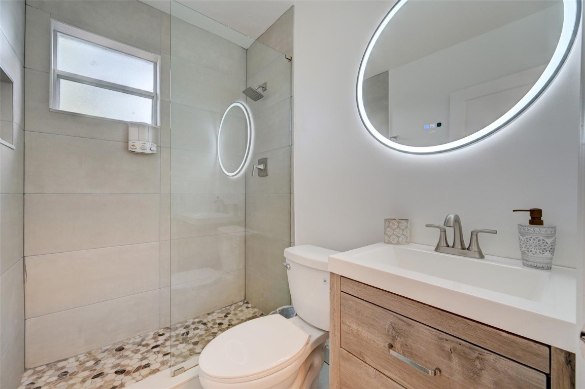 Ocean Vue 3-34 B - Residential Income