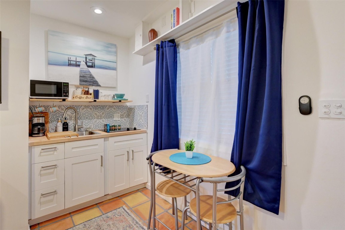 Ocean Vue 3-34 B - Residential Income