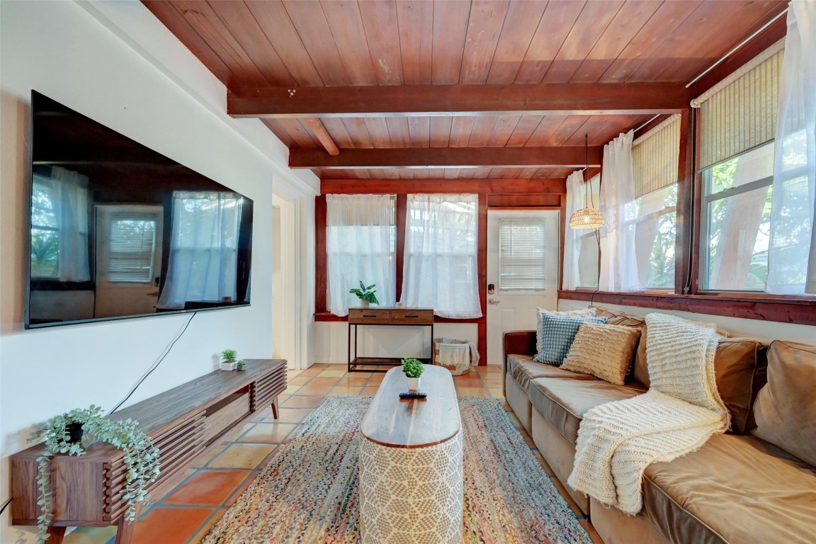 Ocean Vue 3-34 B - Residential Income