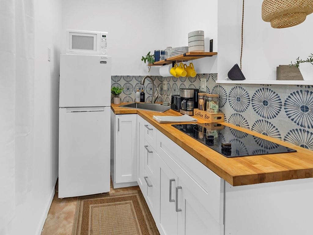 Ocean Vue 3-34 B - Residential Income